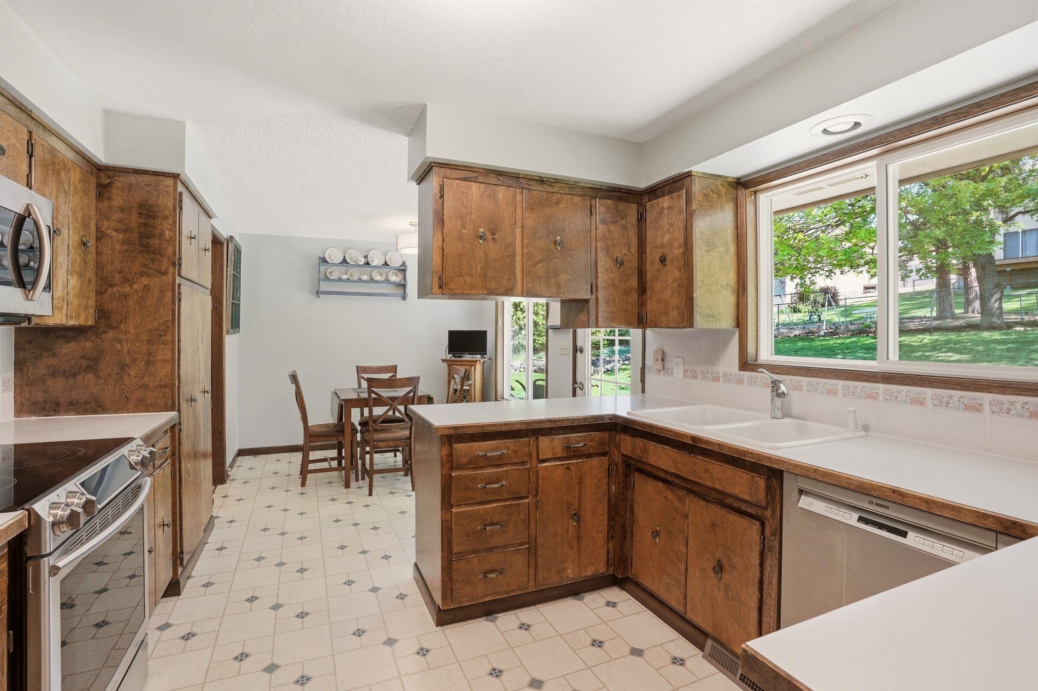 10024 N Larchwood St - Photo 6