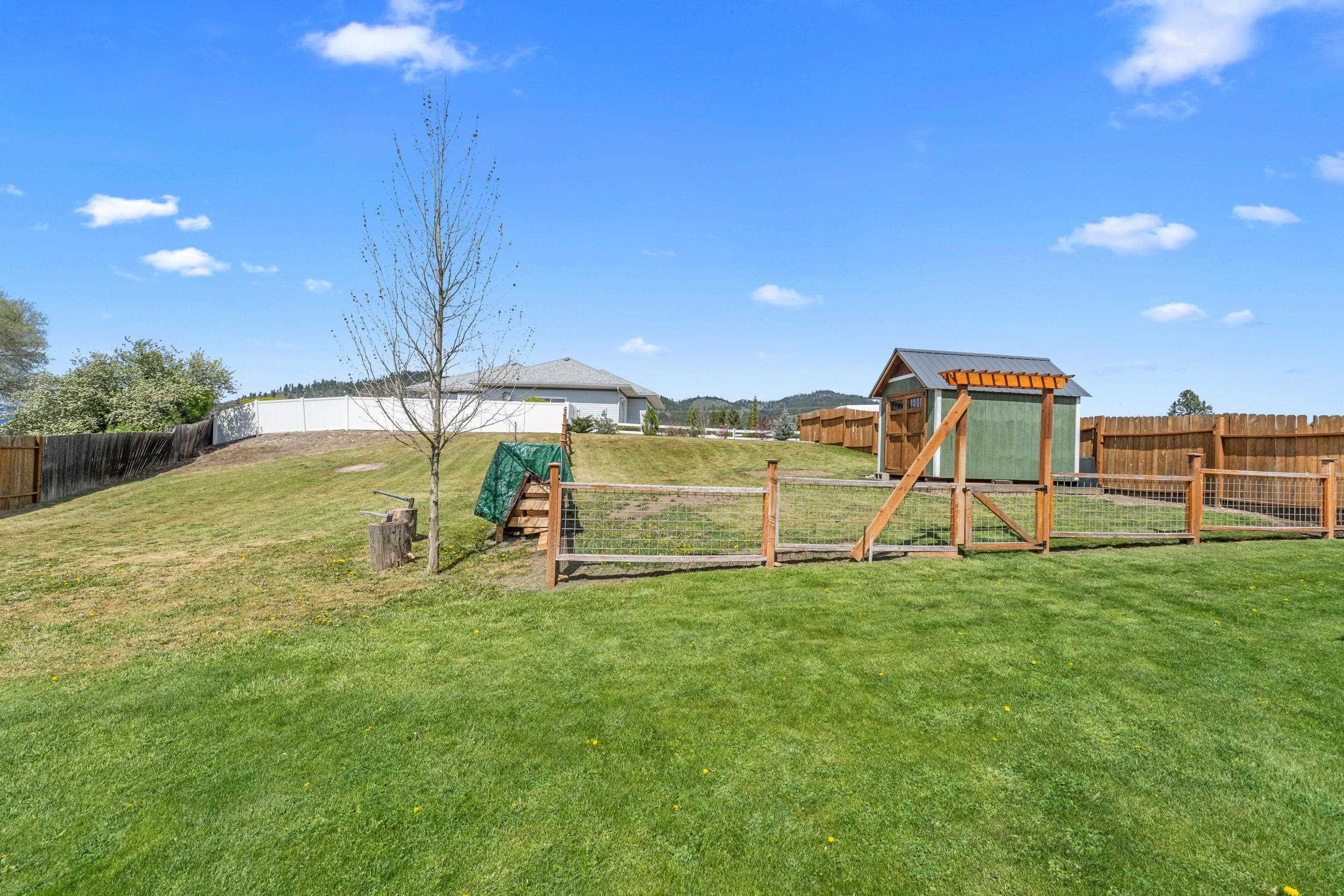 1350 Narcissus Ct - Photo 15