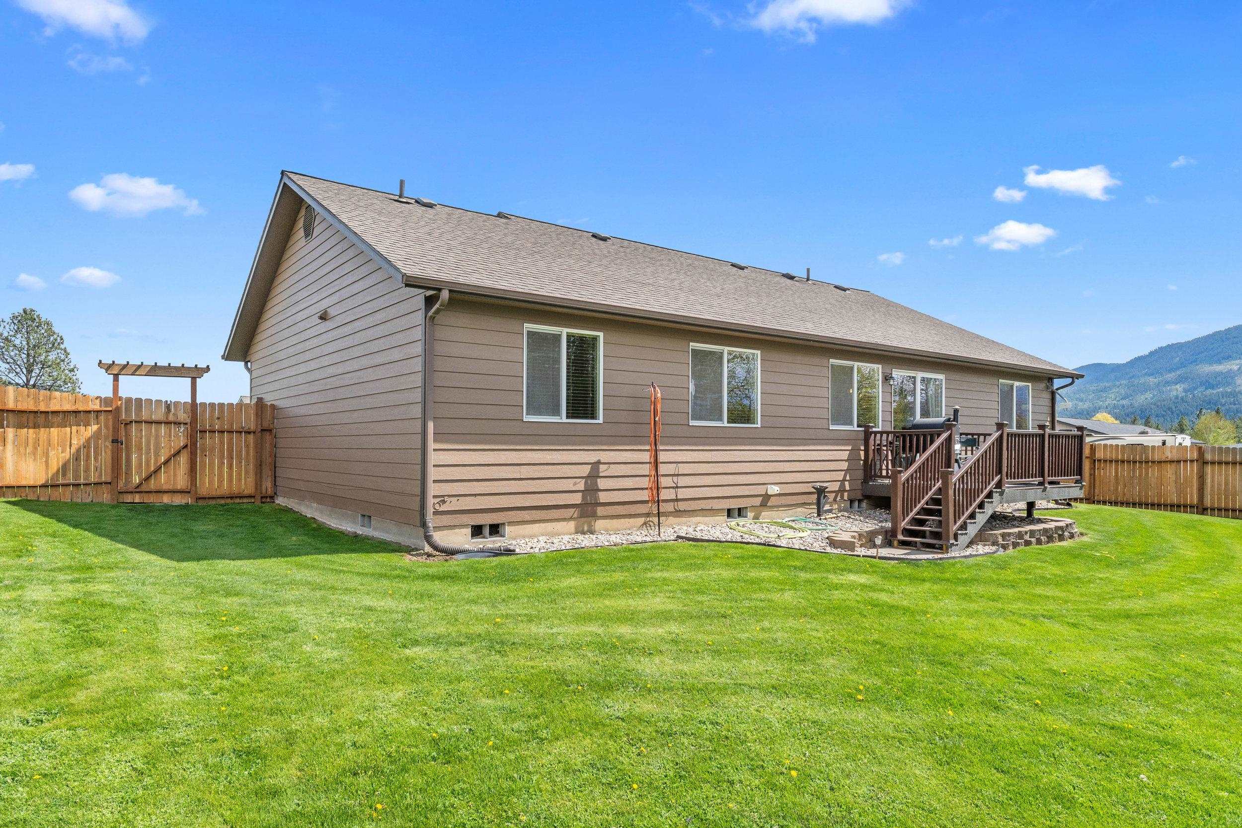 1350 Narcissus Ct - Photo 5