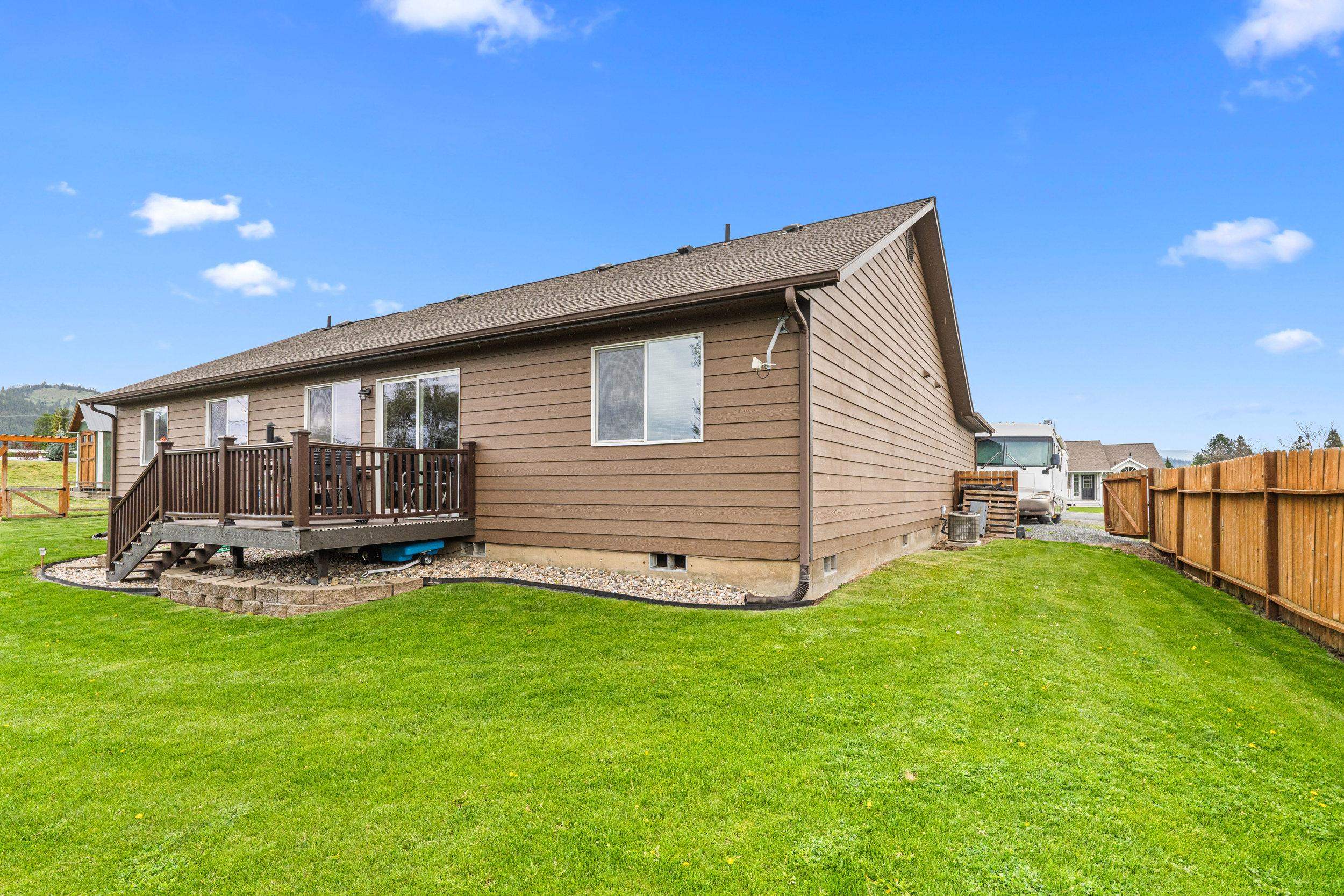 1350 Narcissus Ct - Photo 6
