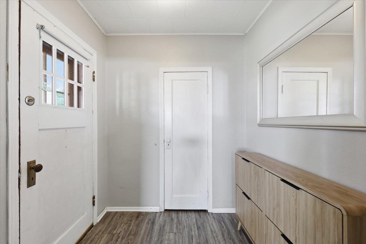 826 E 34th Ave - Photo 6