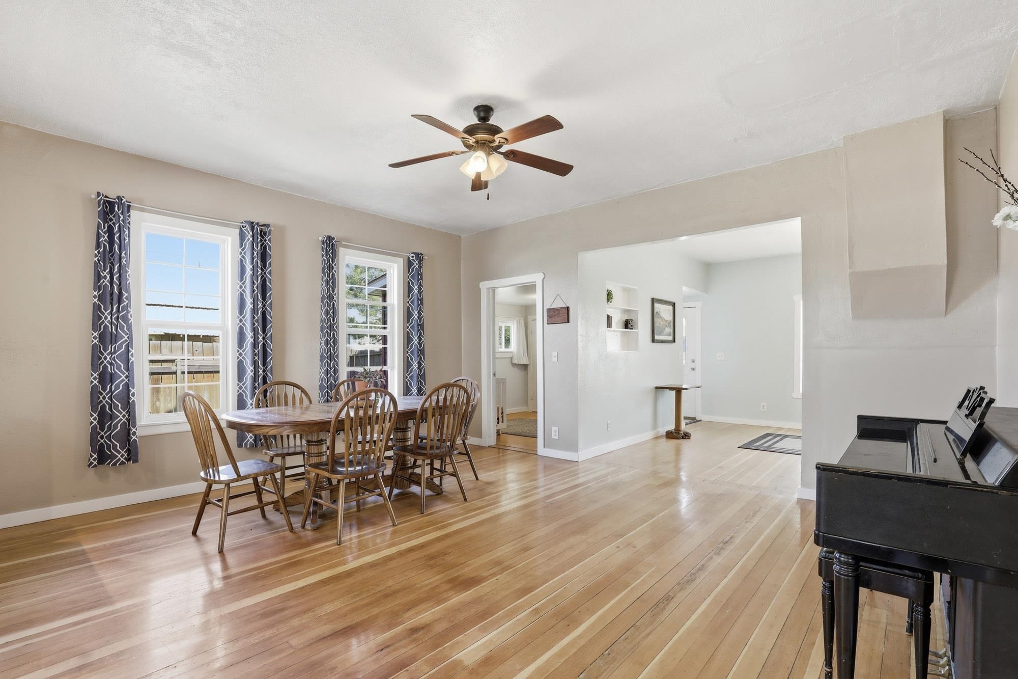 206 W 7th Ave - Photo 14
