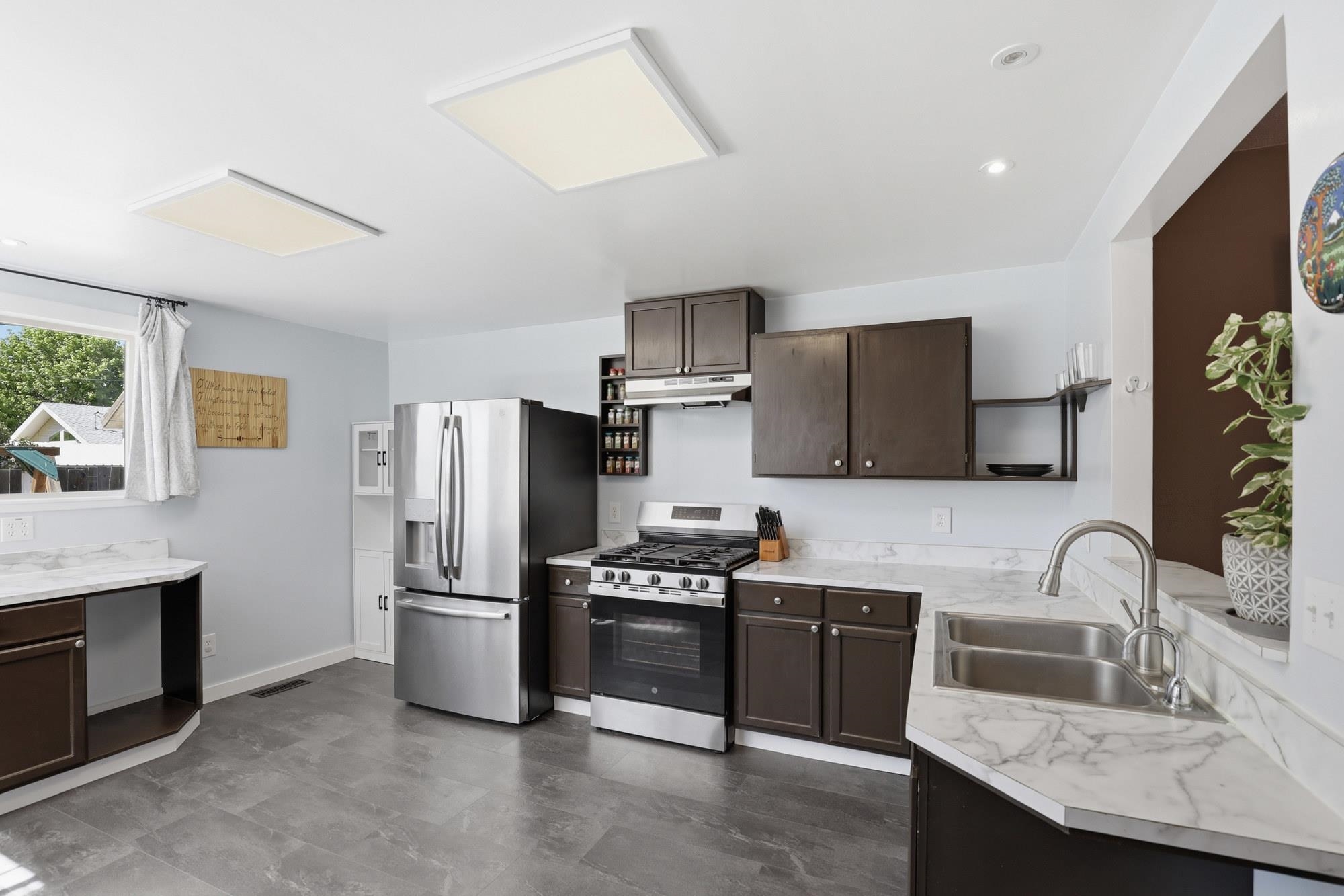 206 W 7th Ave - Photo 18