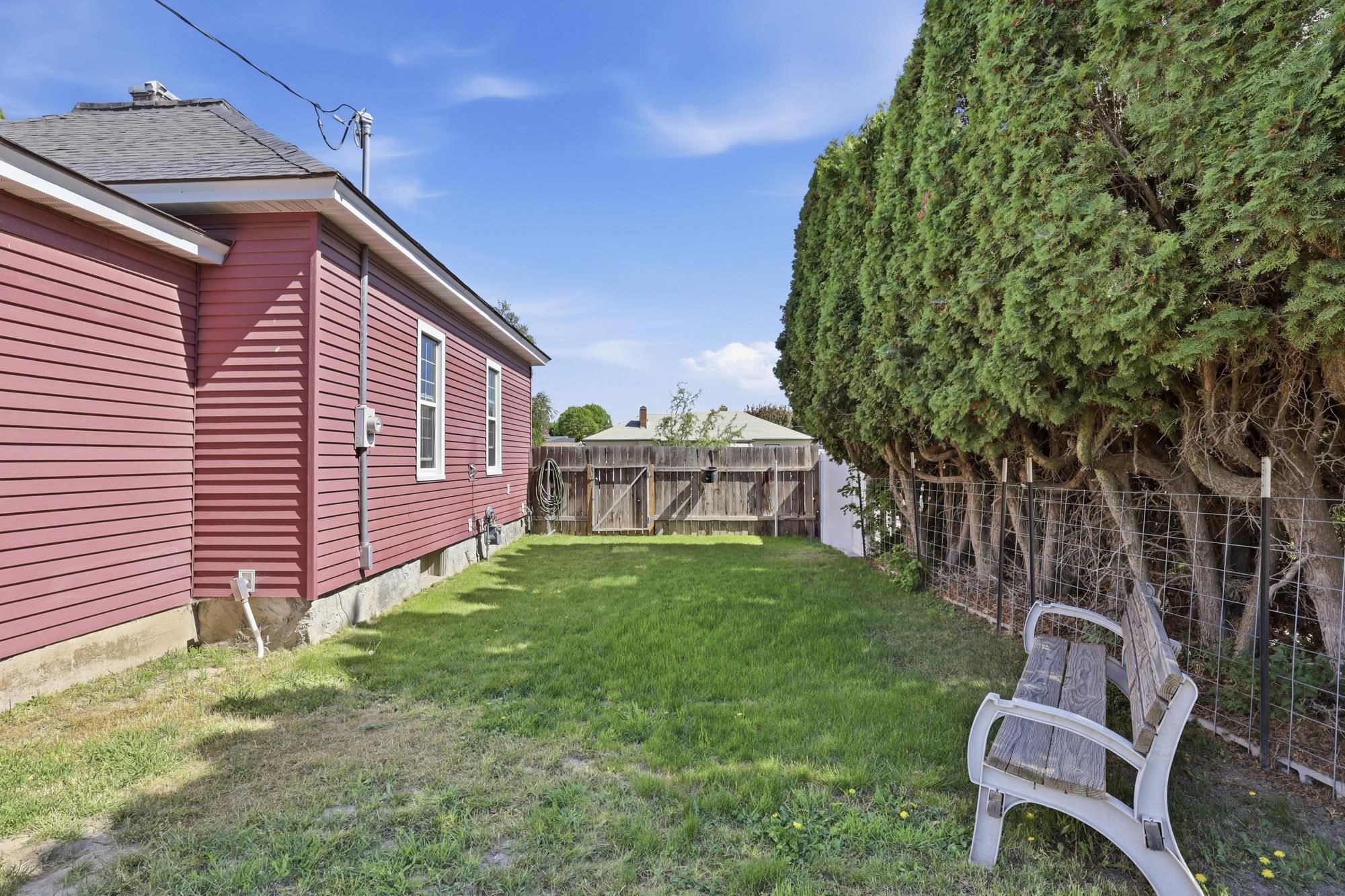 206 W 7th Ave - Photo 33