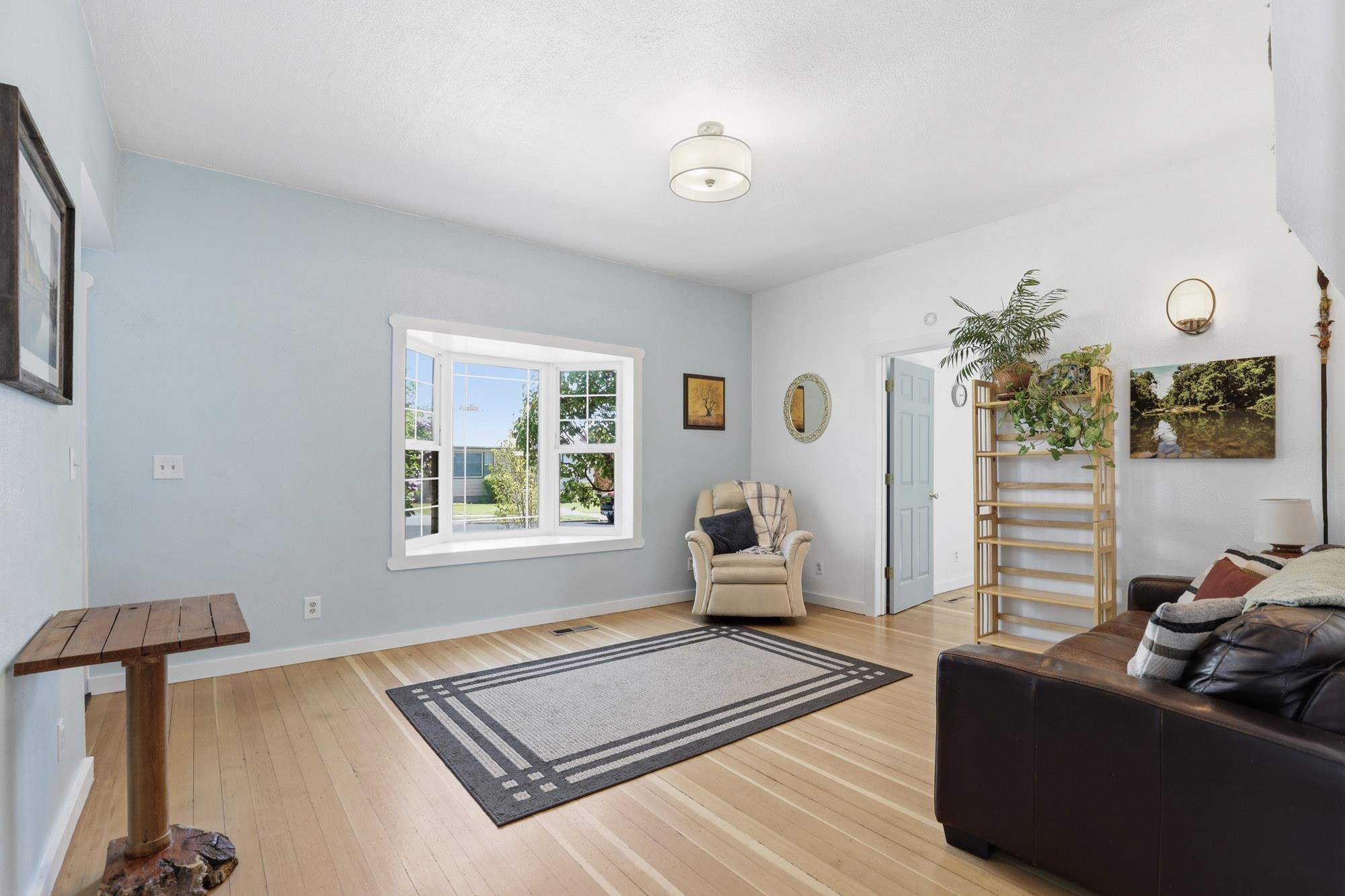 206 W 7th Ave - Photo 8
