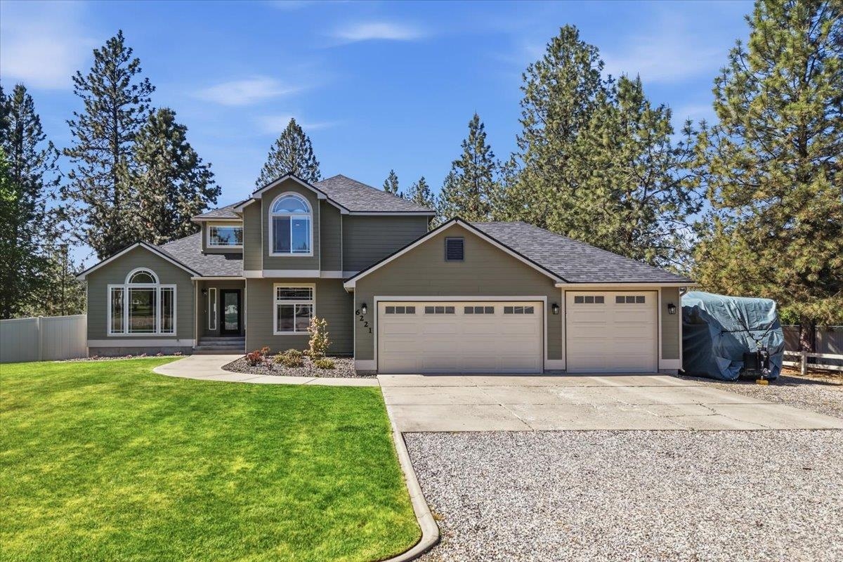 6221 Moriah Dr - Photo 1