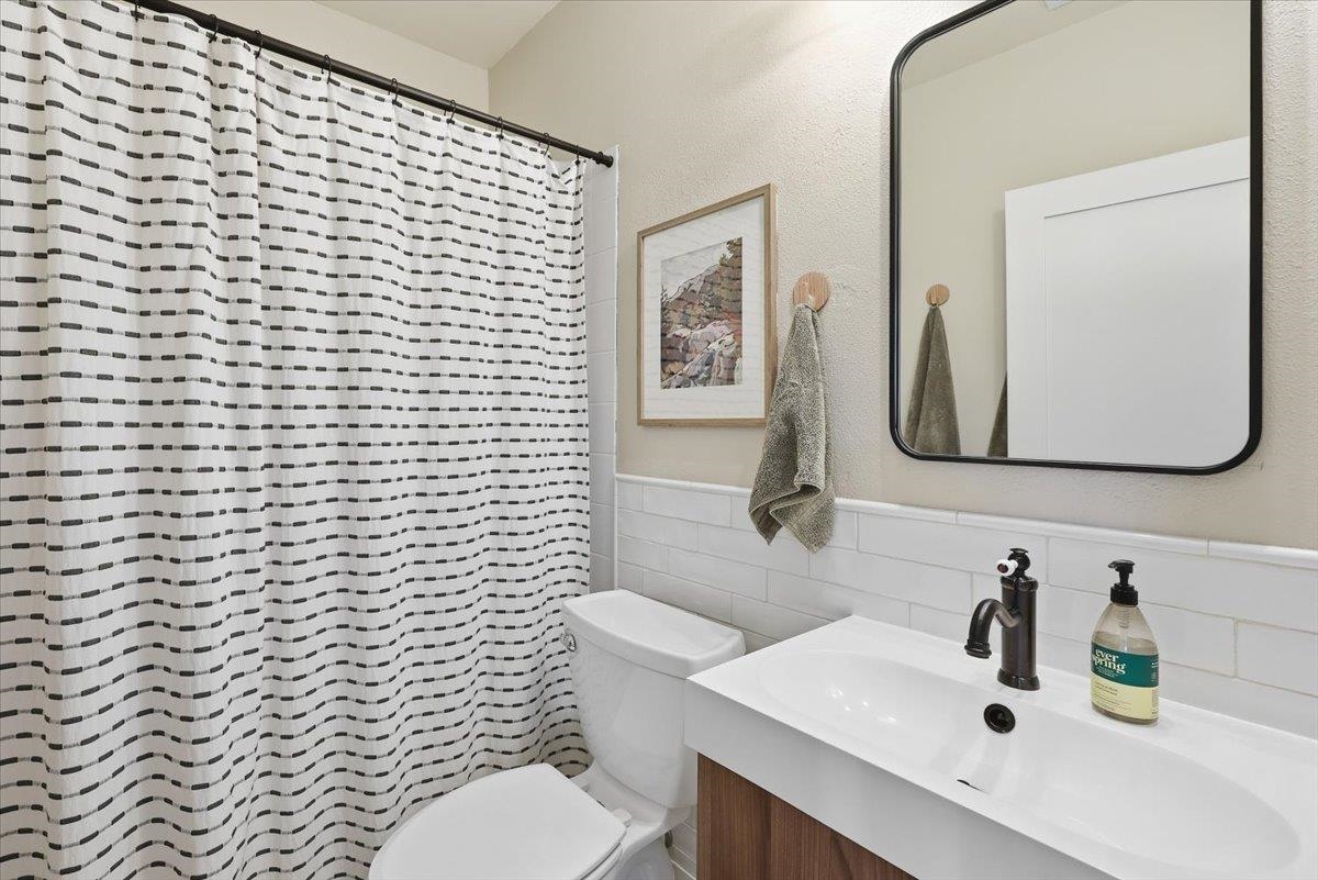 6221 Moriah Dr - Photo 18