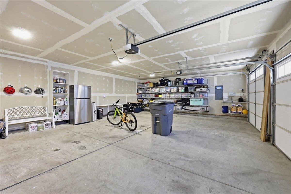 6221 Moriah Dr - Photo 32