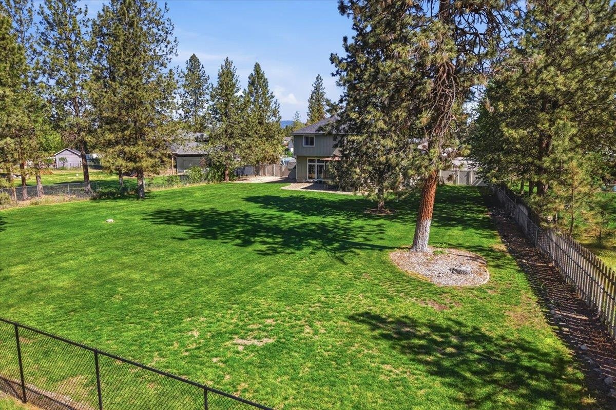 6221 Moriah Dr - Photo 38