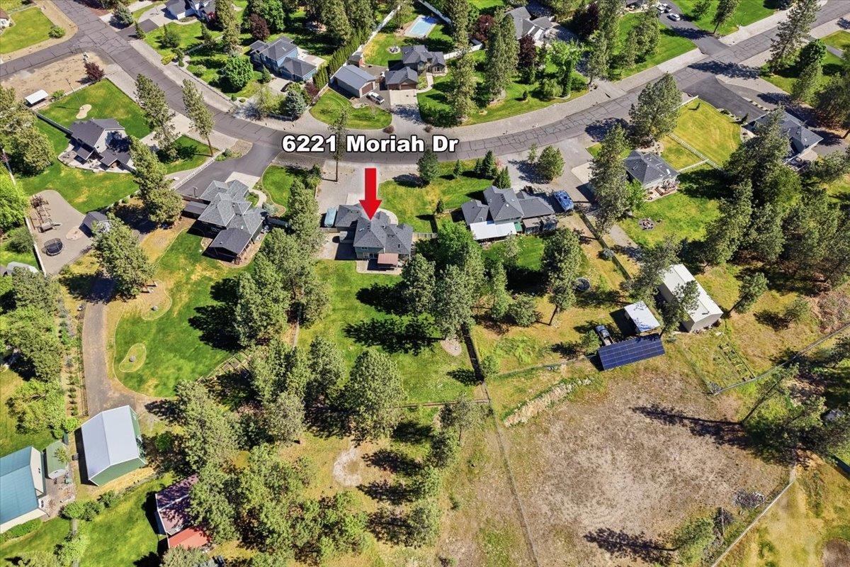 6221 Moriah Dr - Photo 48