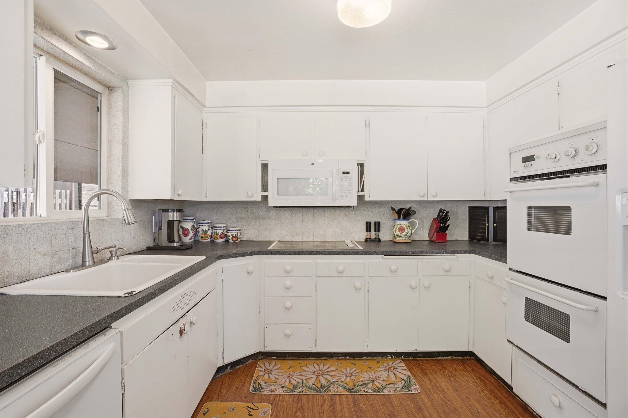 3433 W Hoffman Ave - Photo 3
