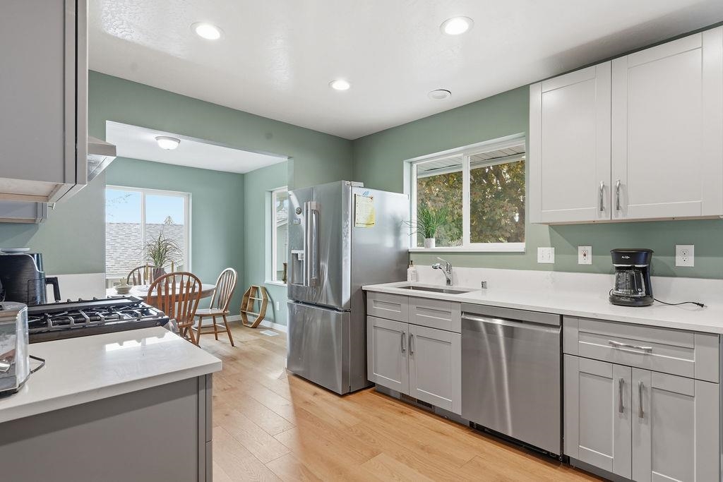 3510 W Fleming Pl - Photo 9