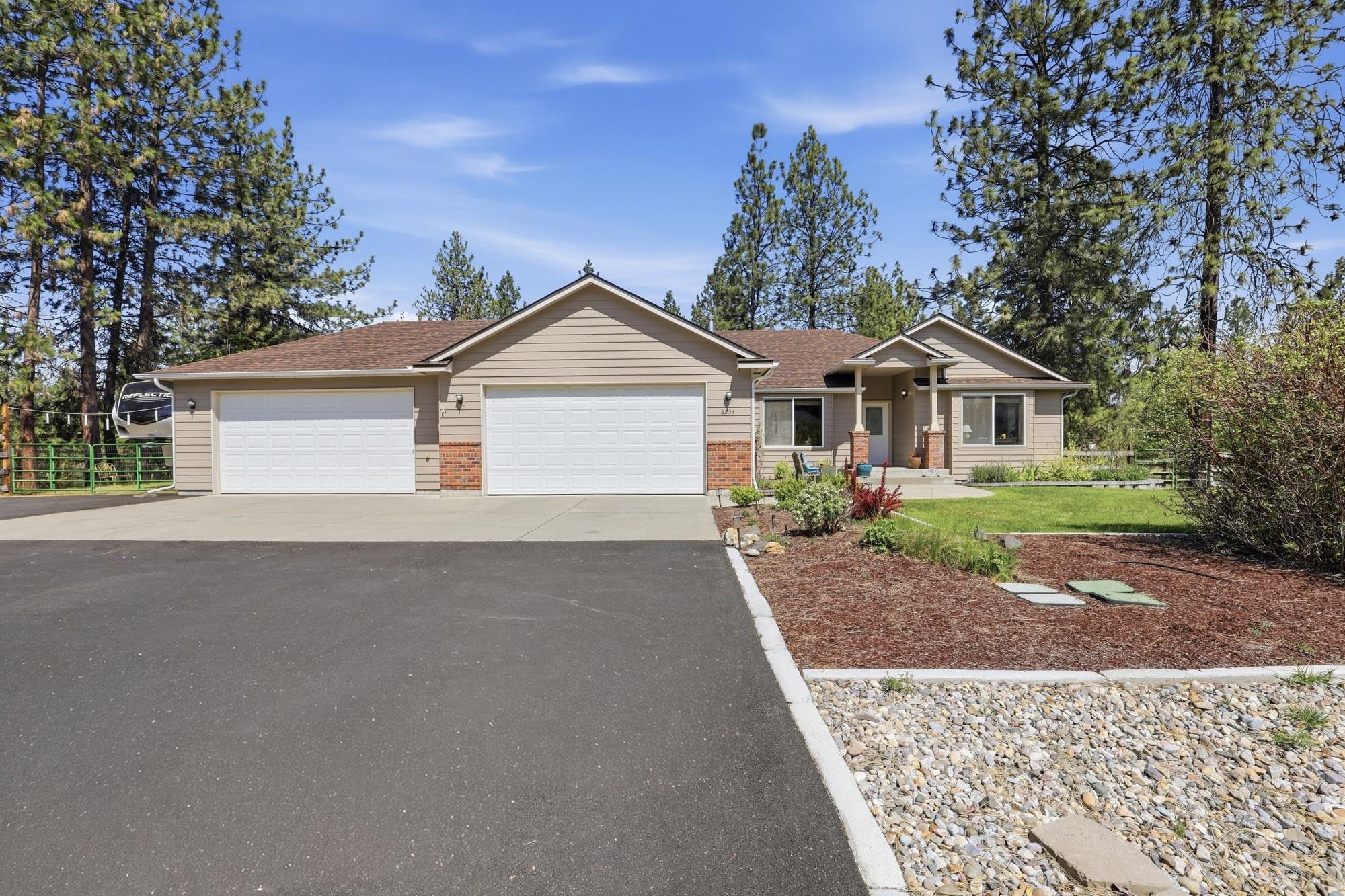 6254 Brennan Ct - Photo 1