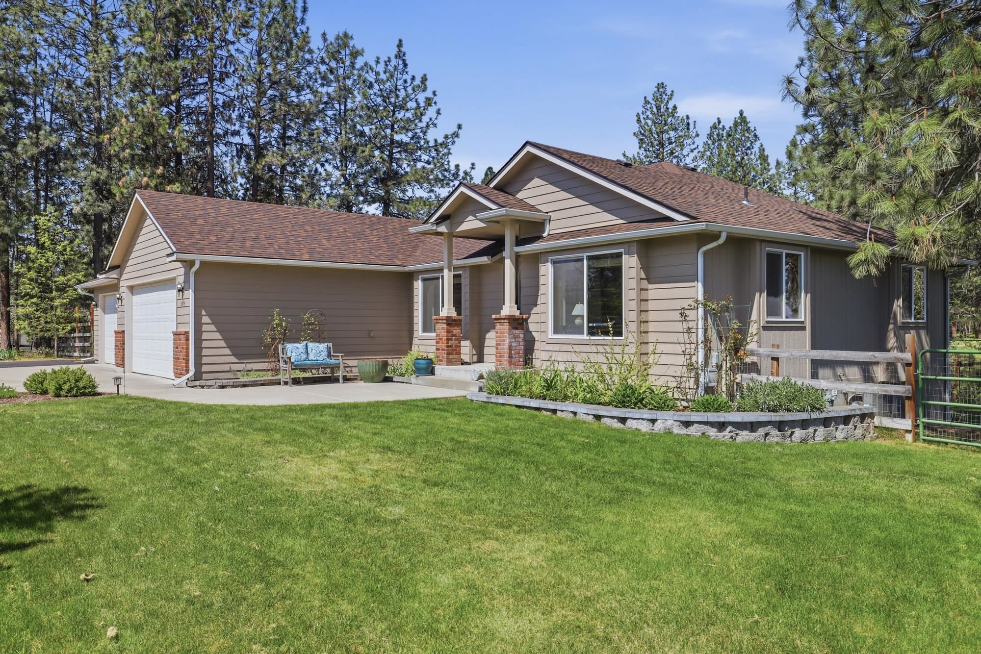 6254 Brennan Ct - Photo 2
