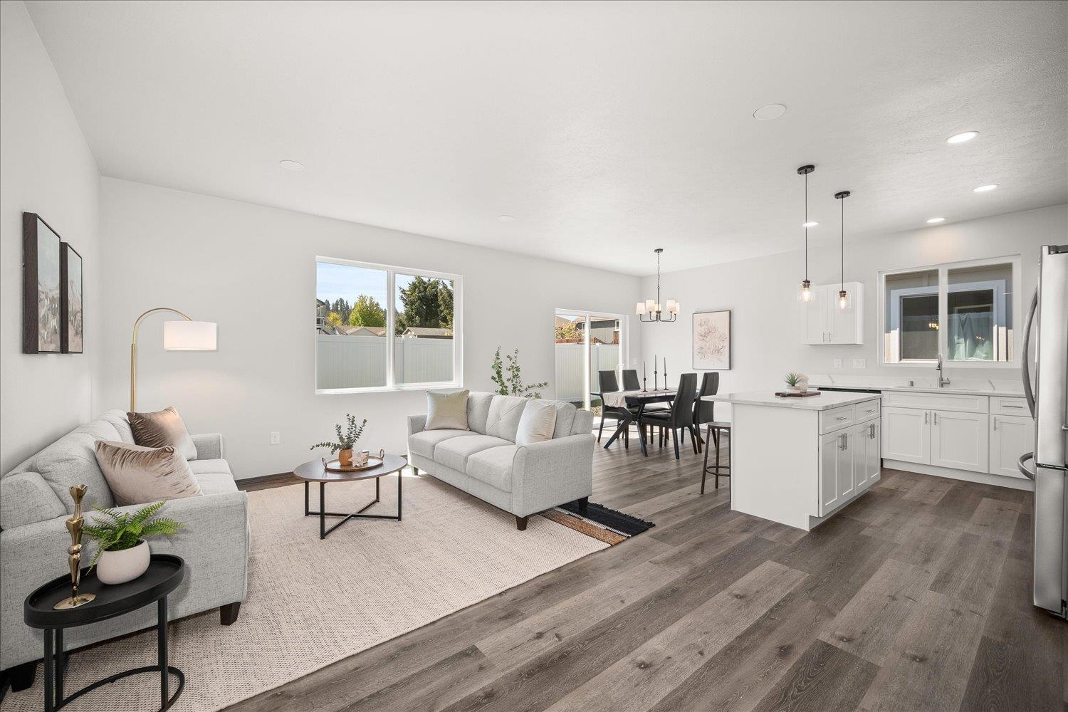 17804 E 3rd Ln - Photo 2