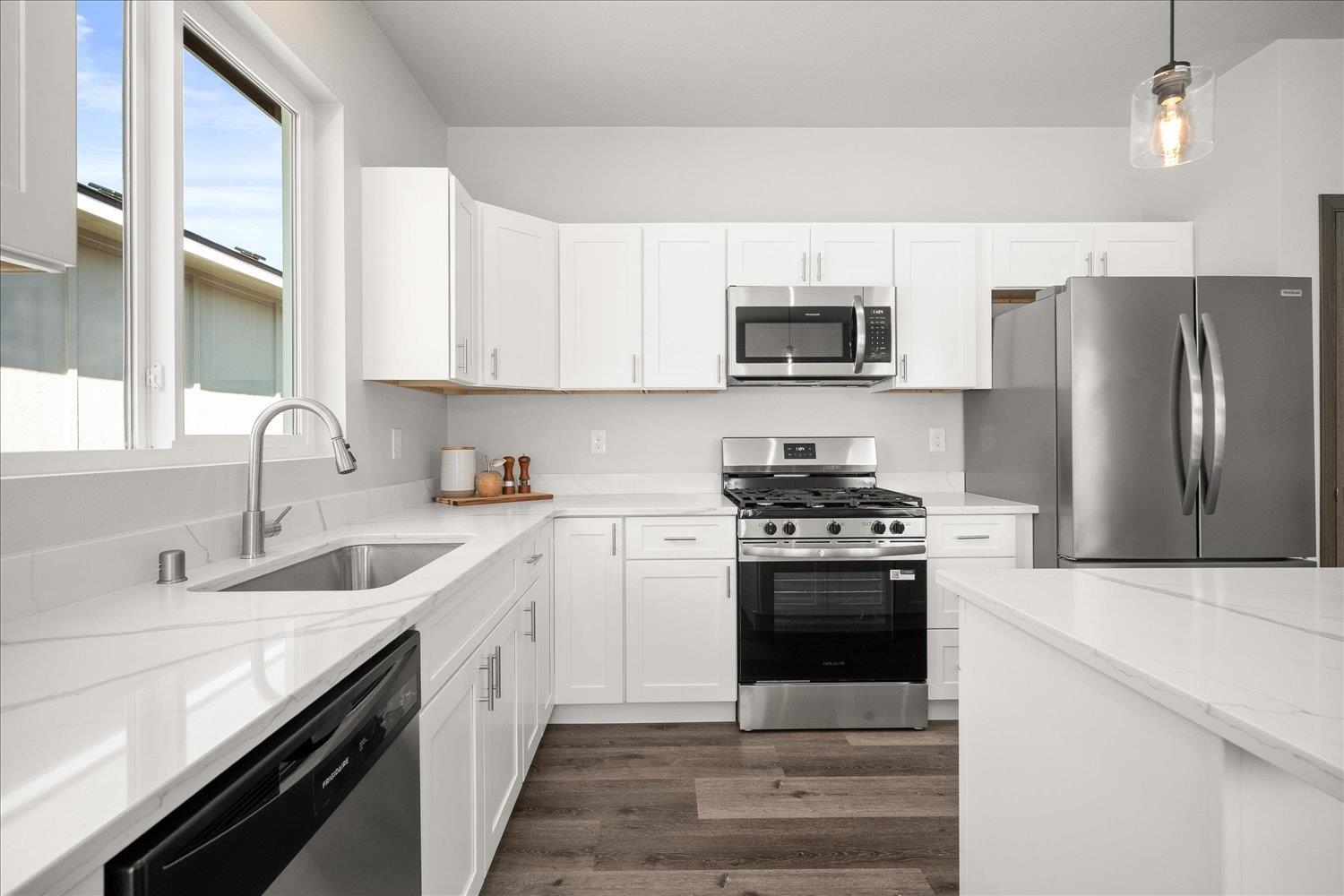 17804 E 3rd Ln - Photo 10