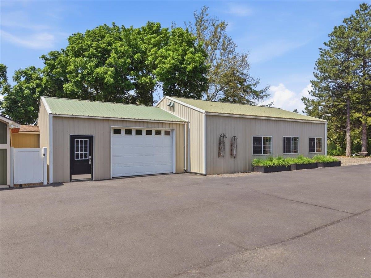 17510 E Montgomery Ave - Photo 45