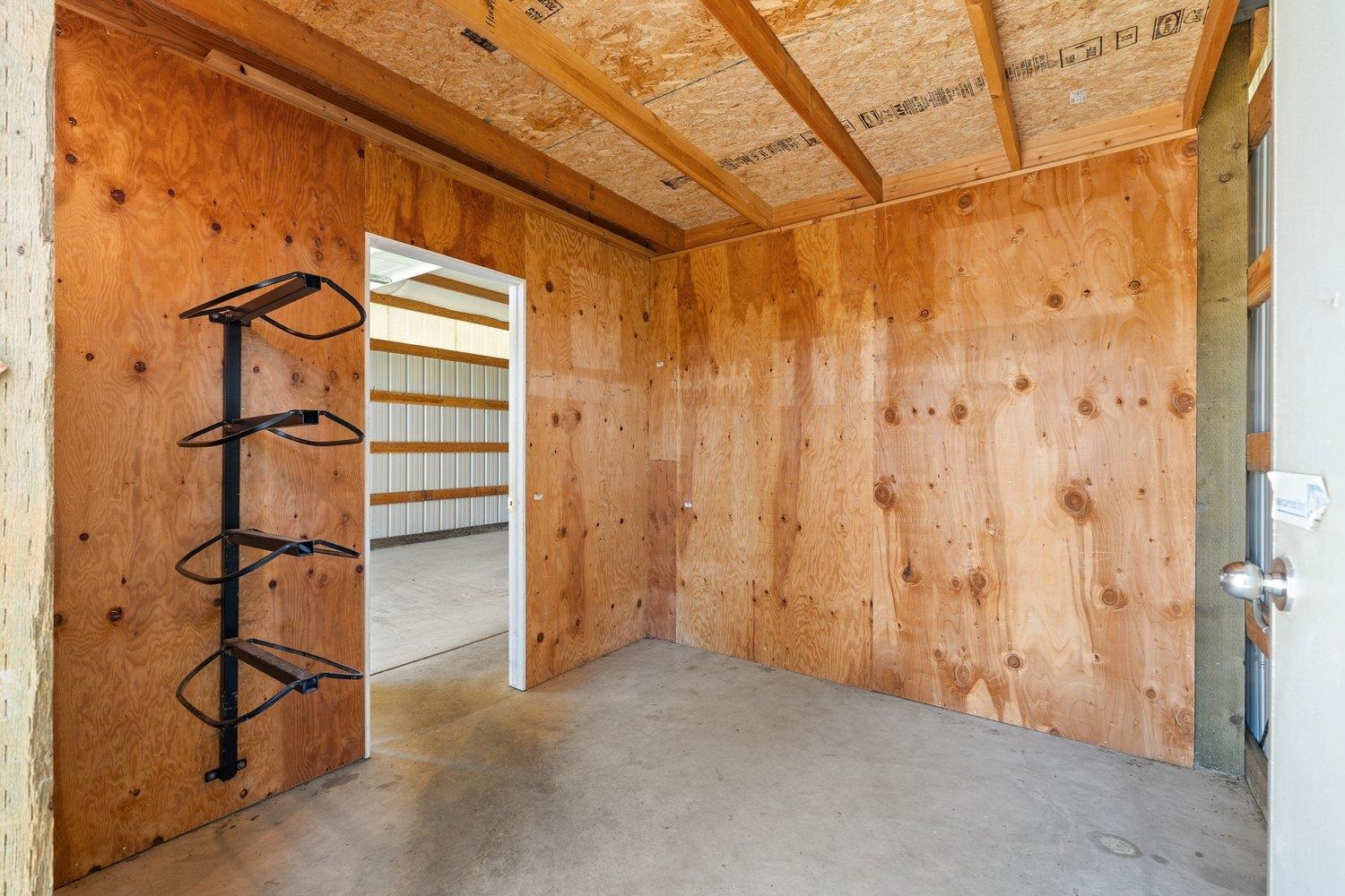 2910 N Brooks Rd - Photo 44
