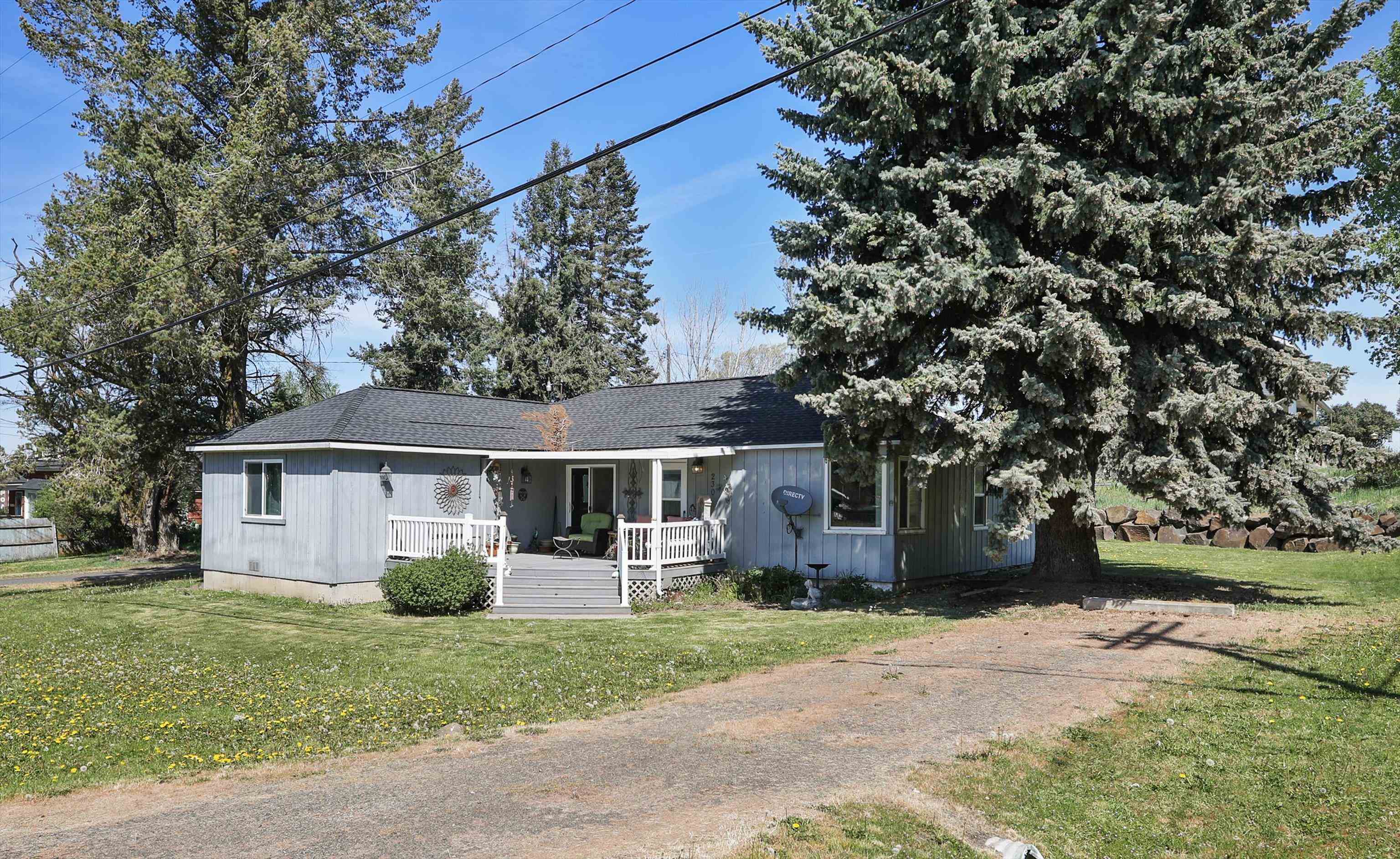 230 E 3rd St - Photo 1