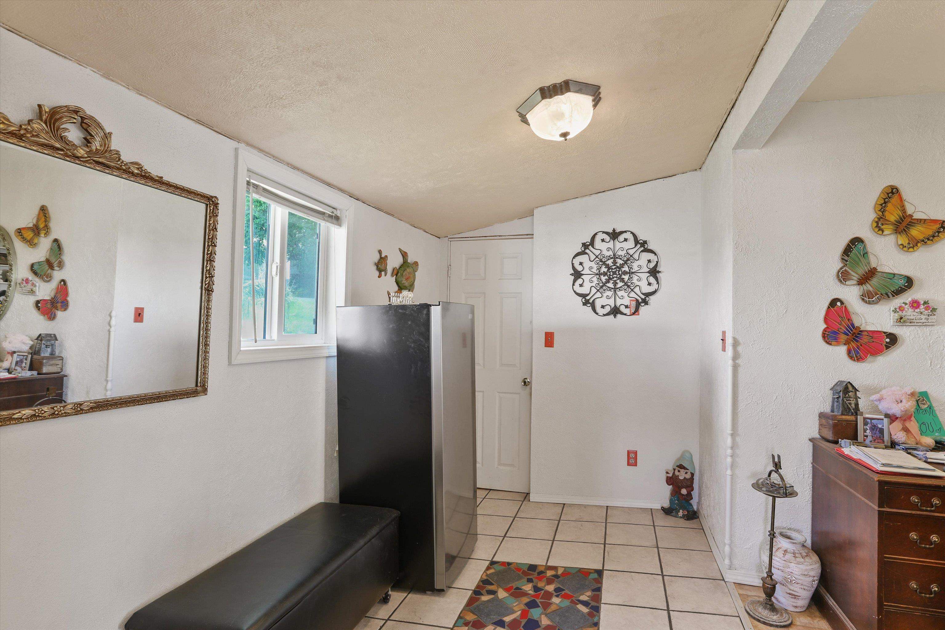 230 E 3rd St - Photo 14