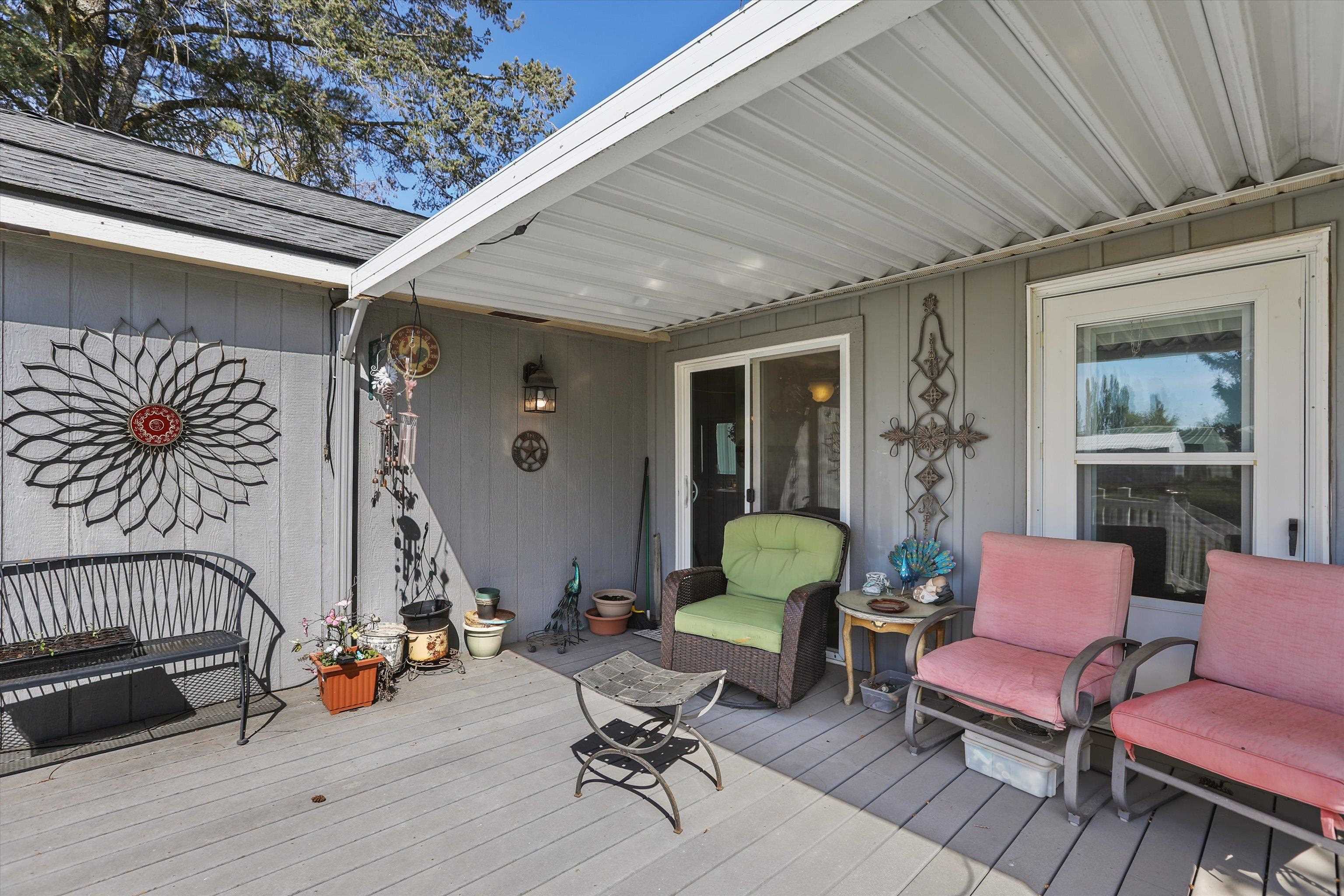 230 E 3rd St - Photo 19