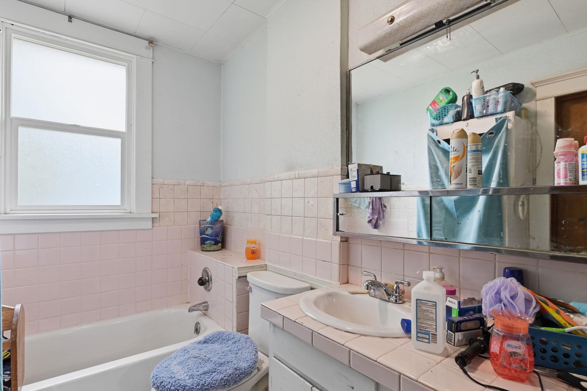 1018 W Grace Ave - Photo 12