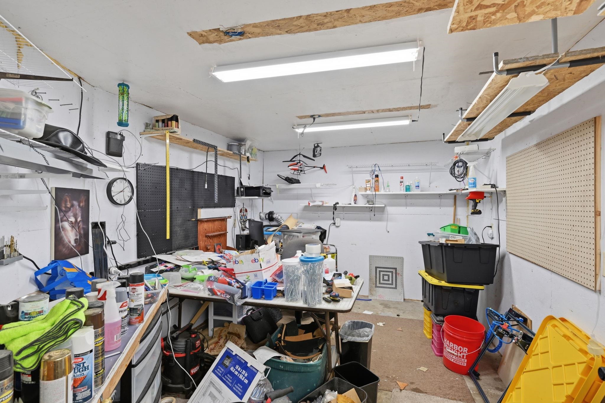 1018 W Grace Ave - Photo 26