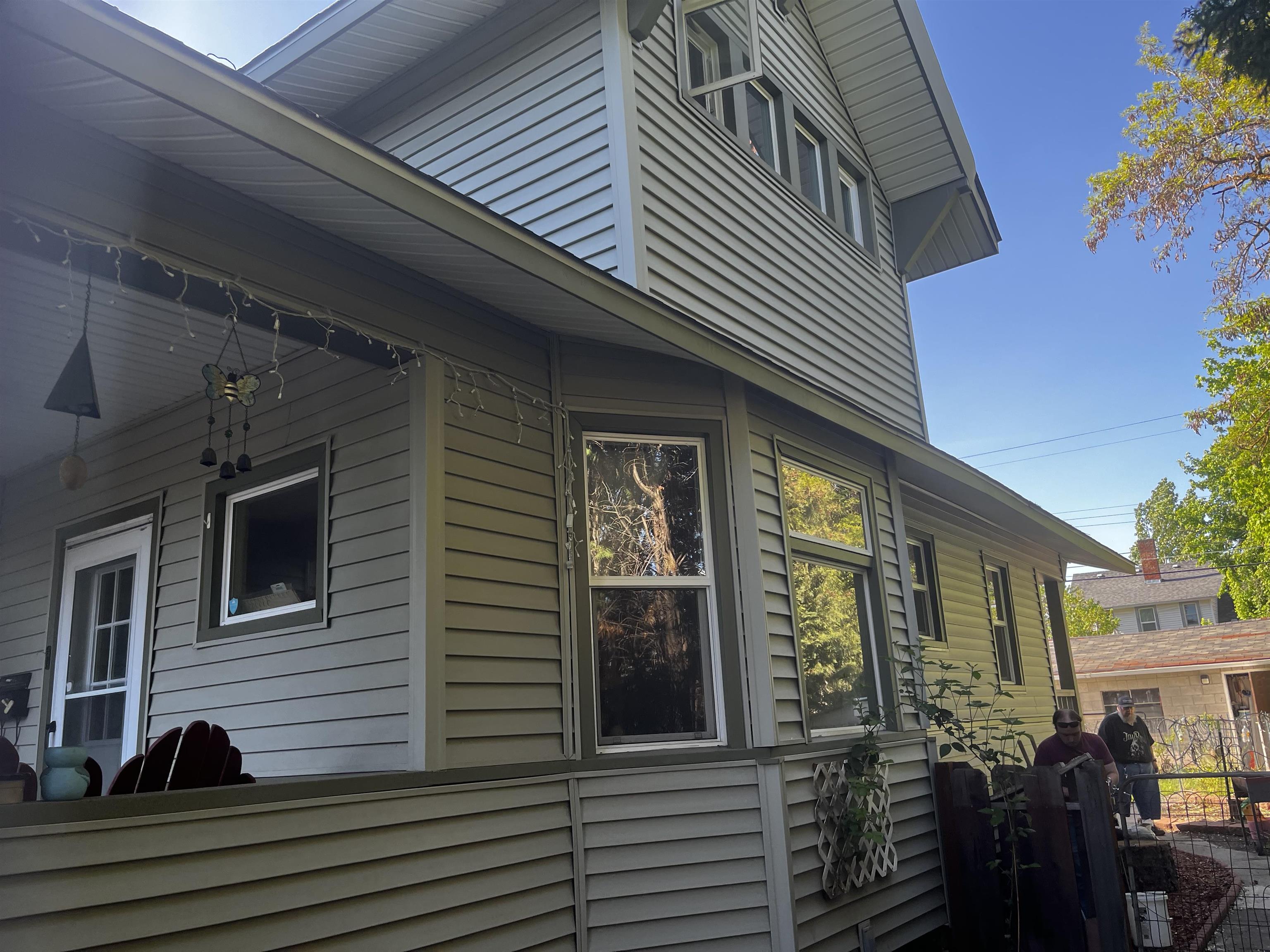 1018 W Grace Ave - Photo 5