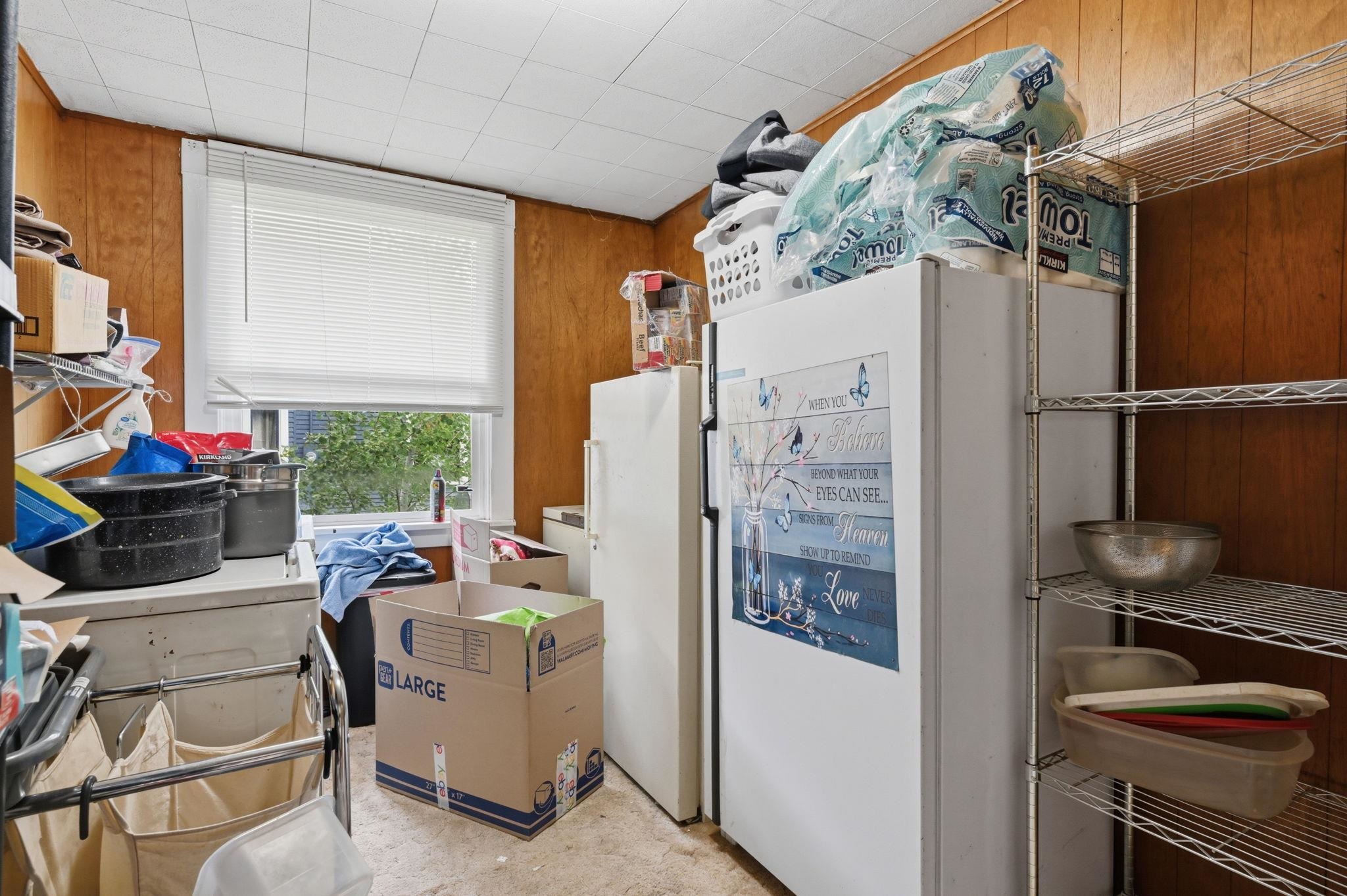 1018 W Grace Ave - Photo 10