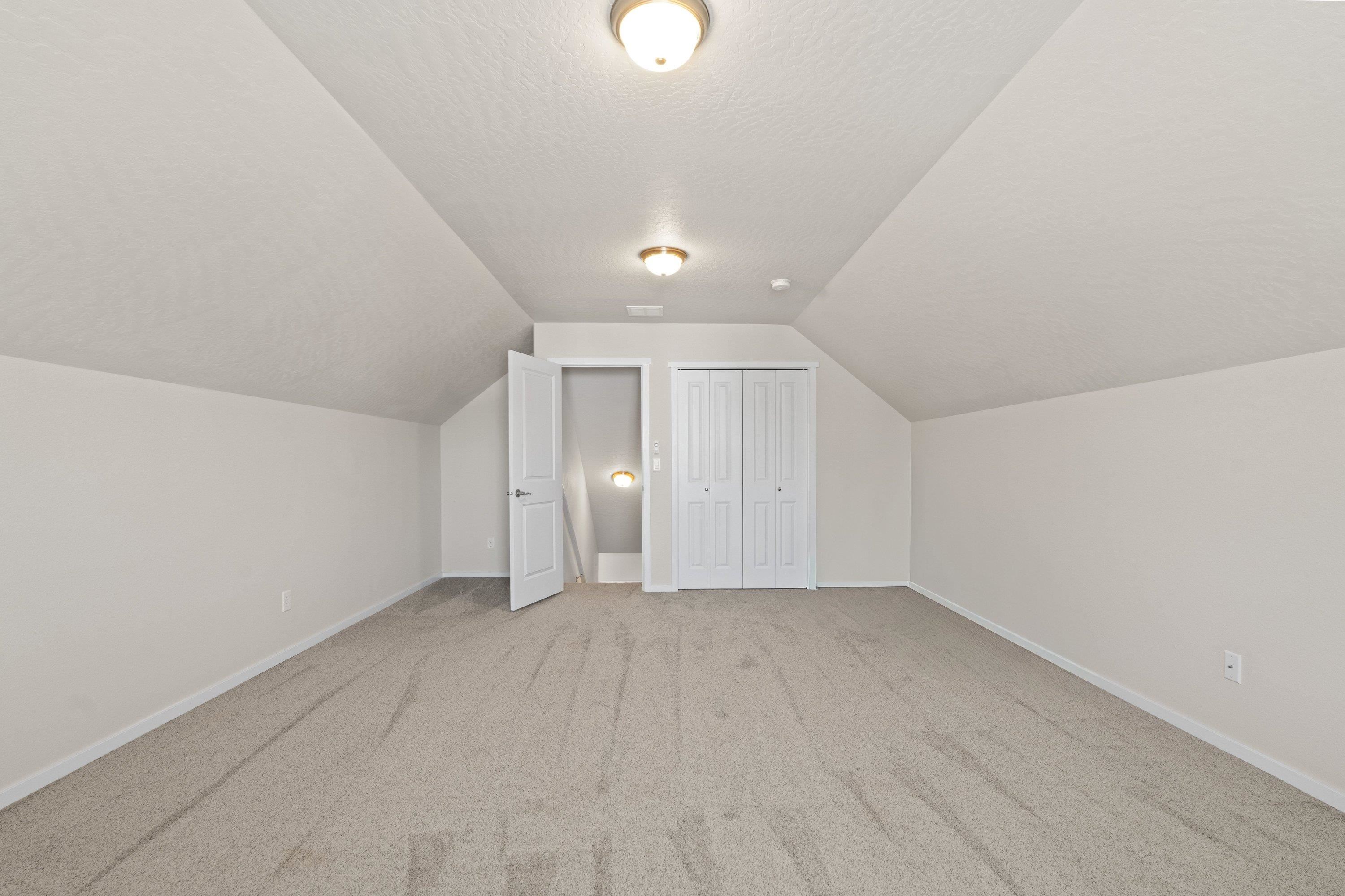 19016 E 15th Ave - Photo 41