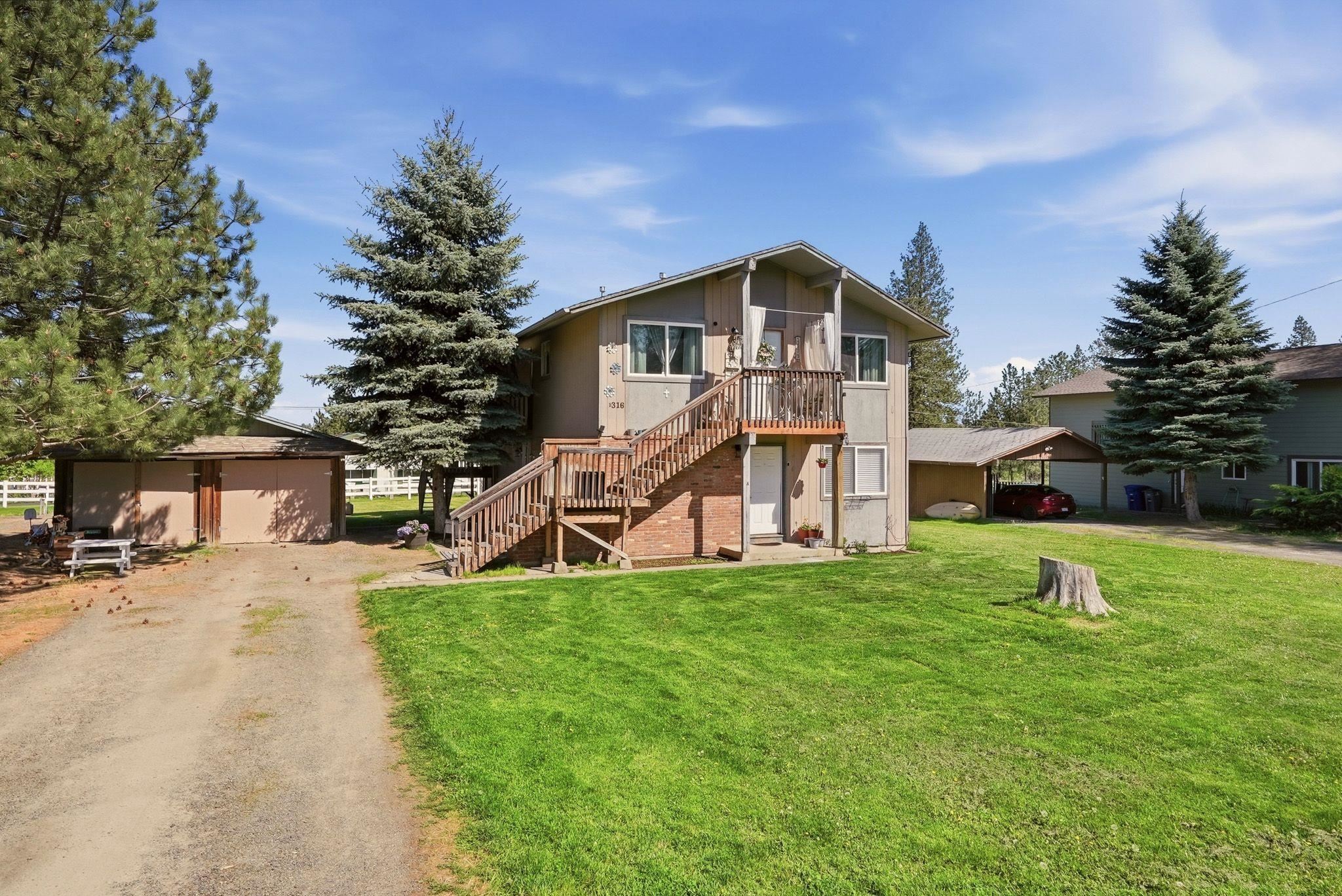 316 N Silver Lake Ave - Photo 2