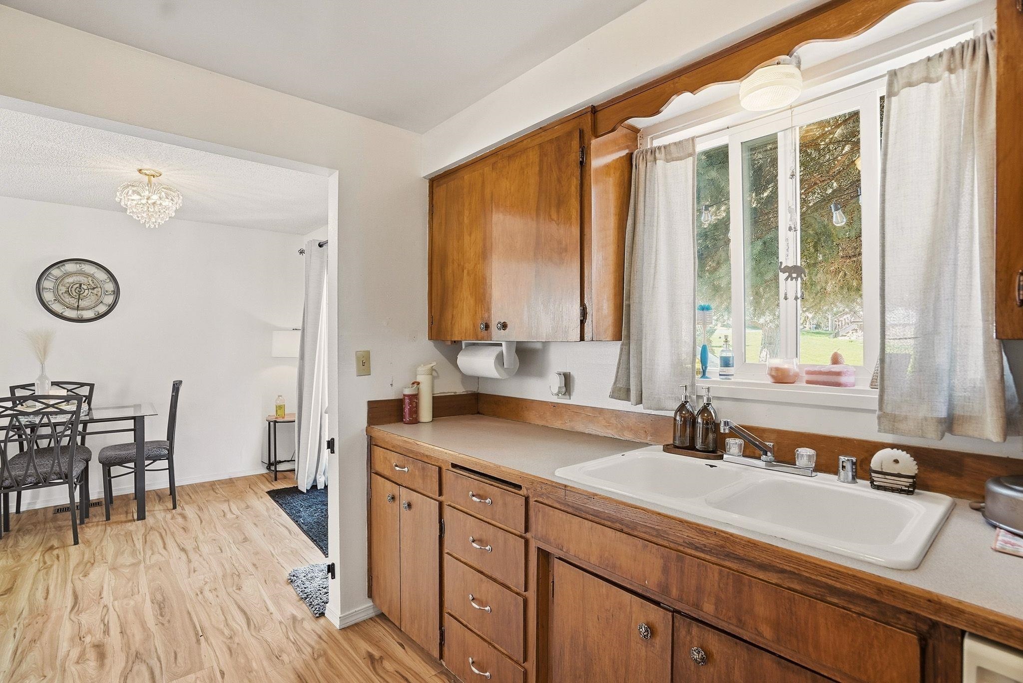 316 N Silver Lake Ave - Photo 15
