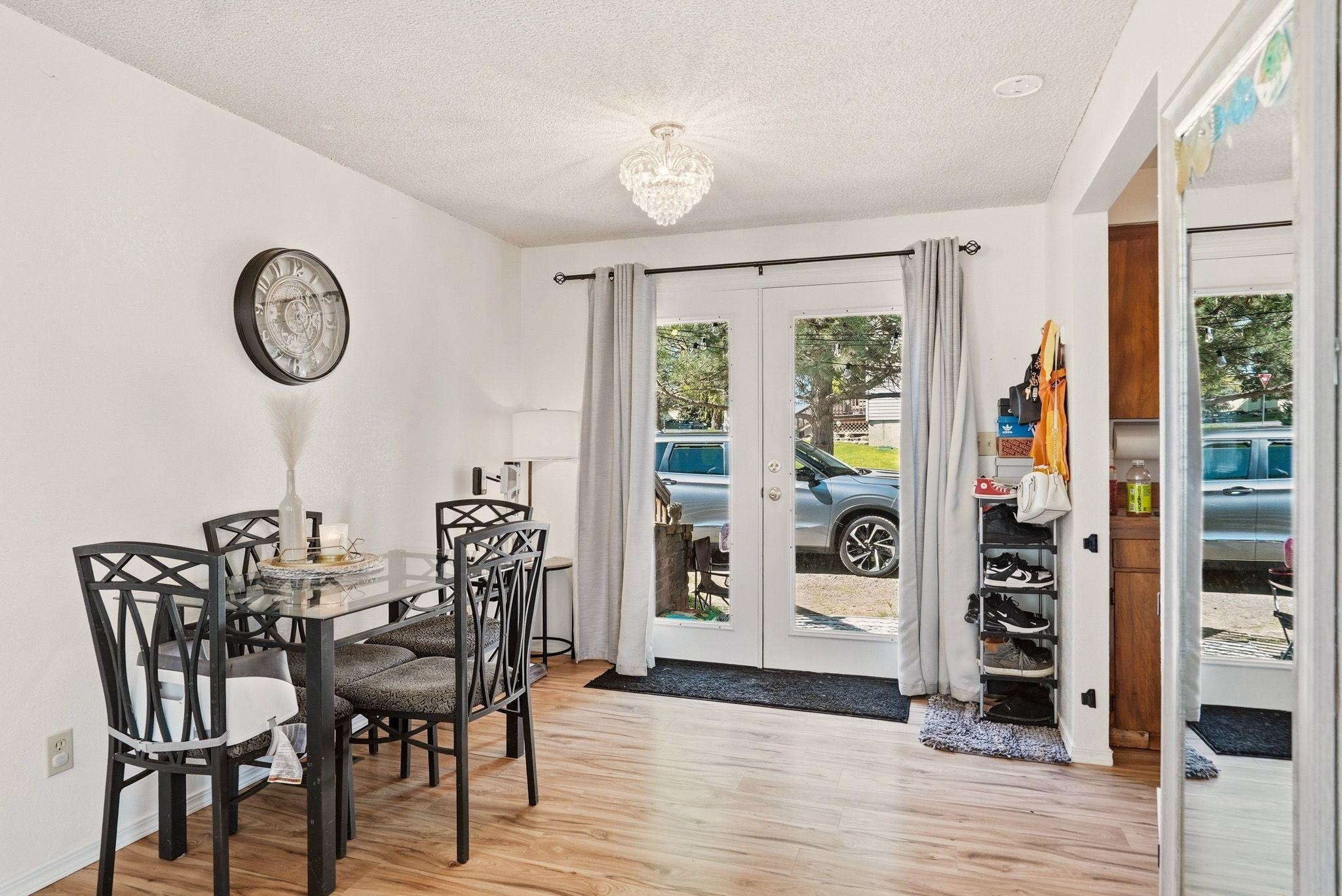 316 N Silver Lake Ave - Photo 16