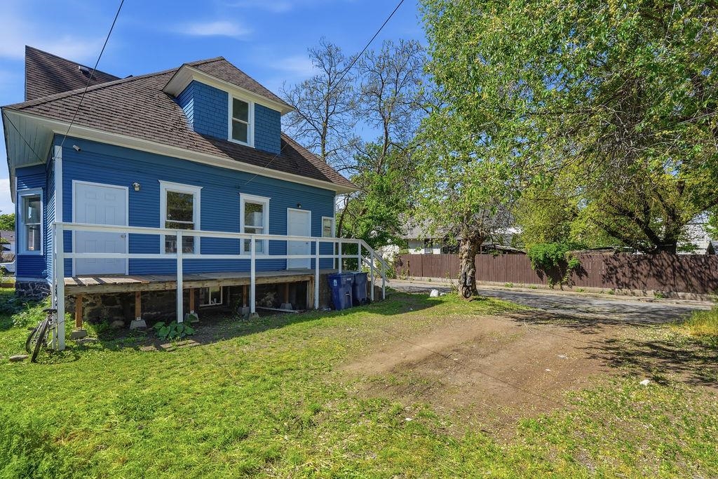 2030 W Dean Ave - Photo 21