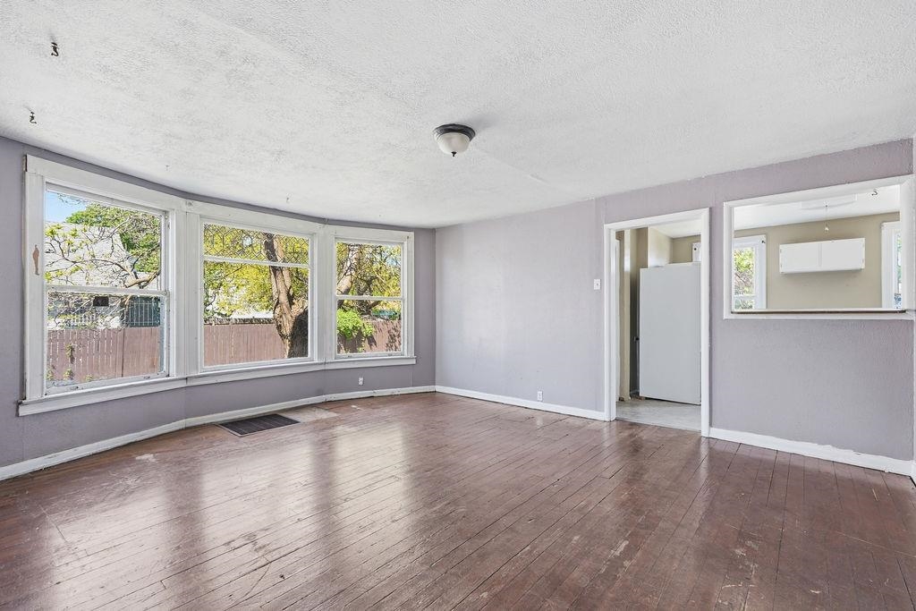2030 W Dean Ave - Photo 4