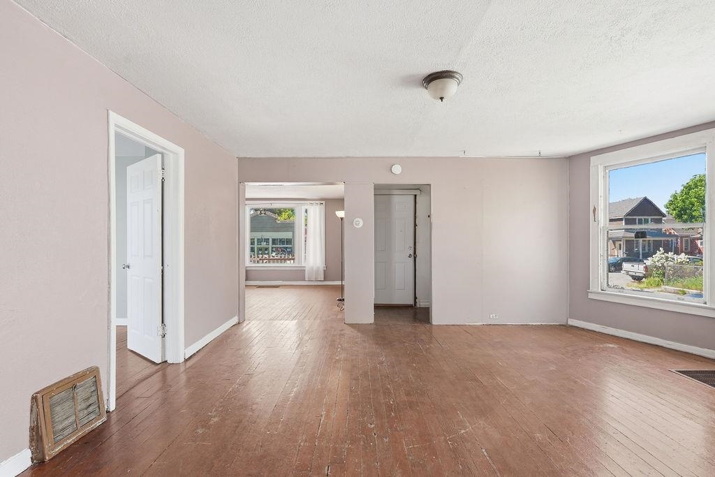 2030 W Dean Ave - Photo 7