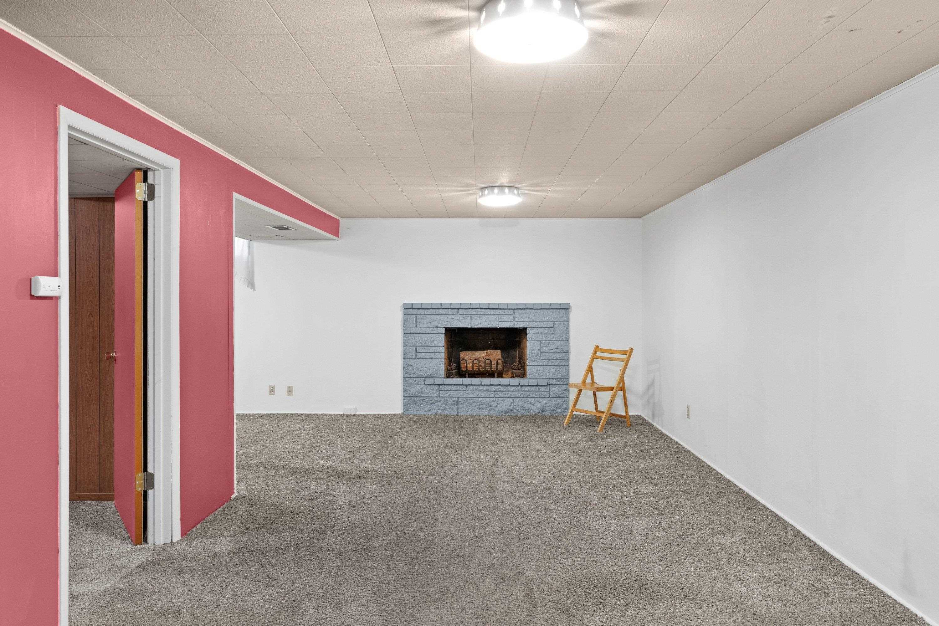 2312 W Woodside Ave - Photo 29