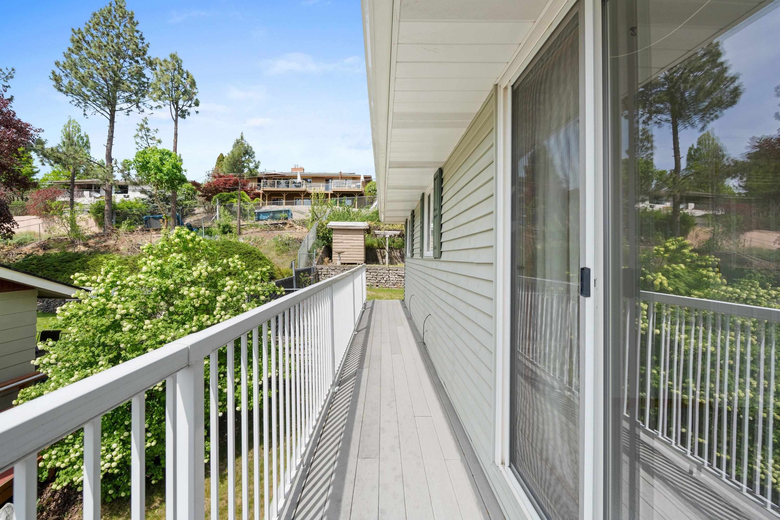 2312 W Woodside Ave - Photo 34
