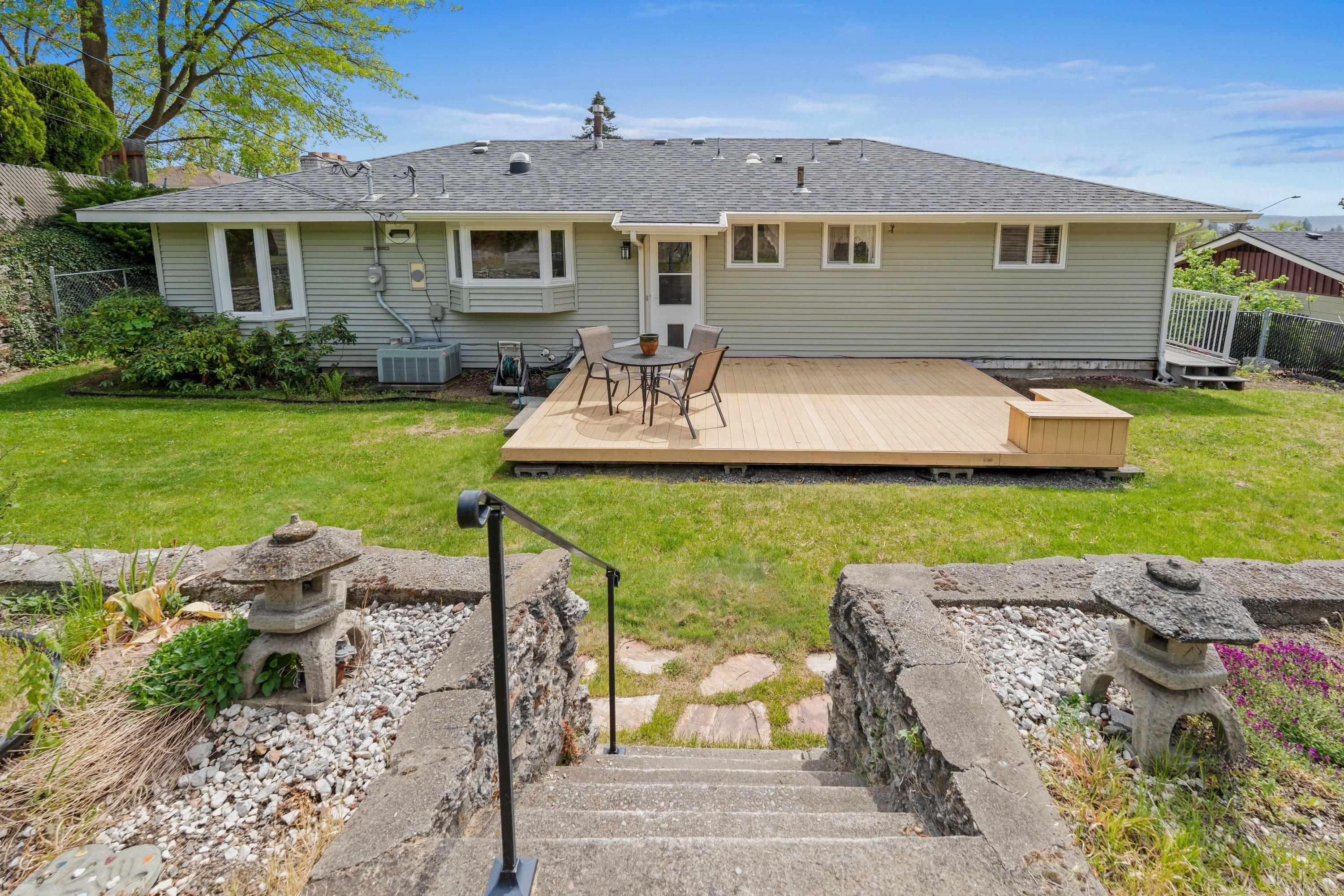 2312 W Woodside Ave - Photo 44
