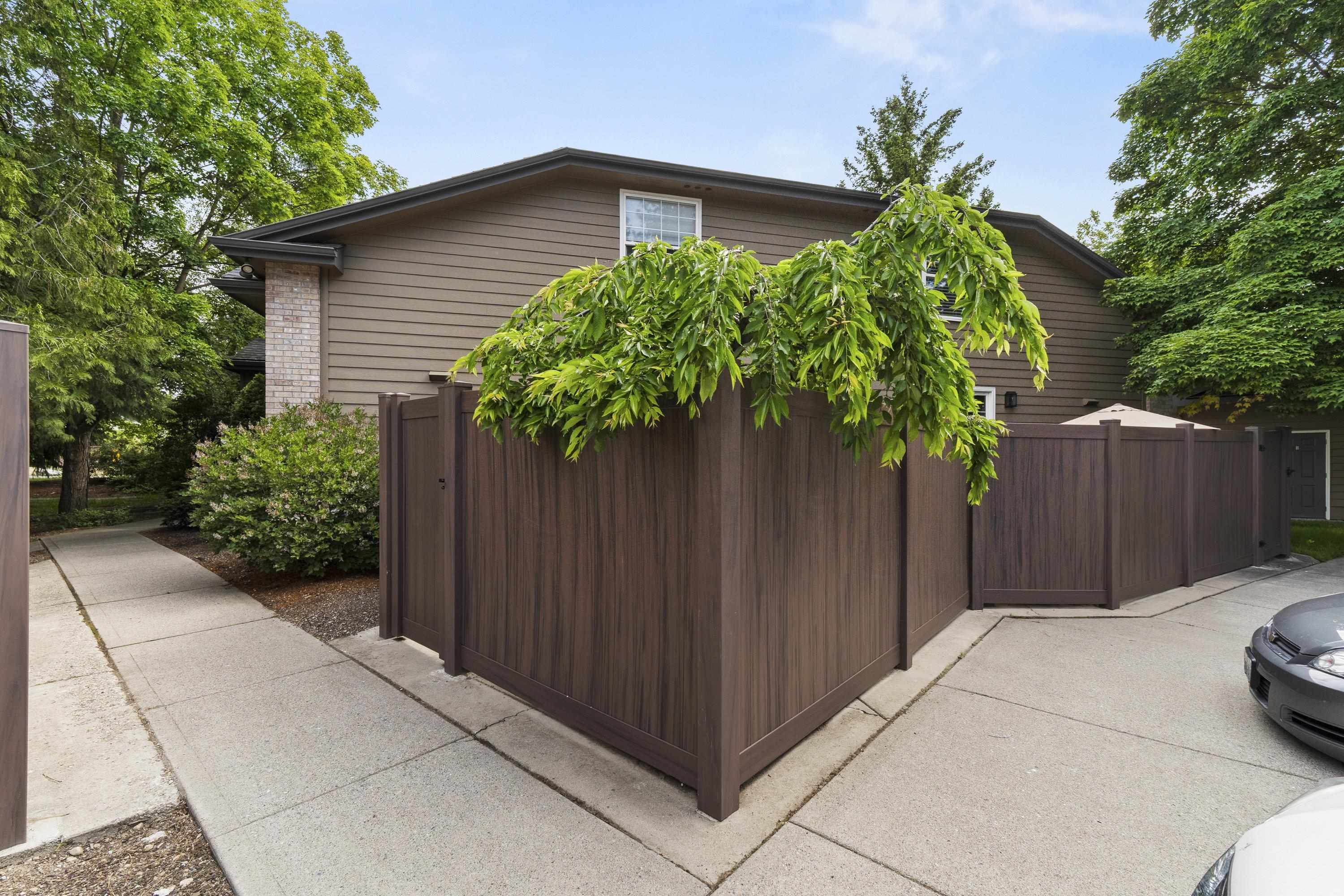 3405 W Northwest Blvd - Photo 3