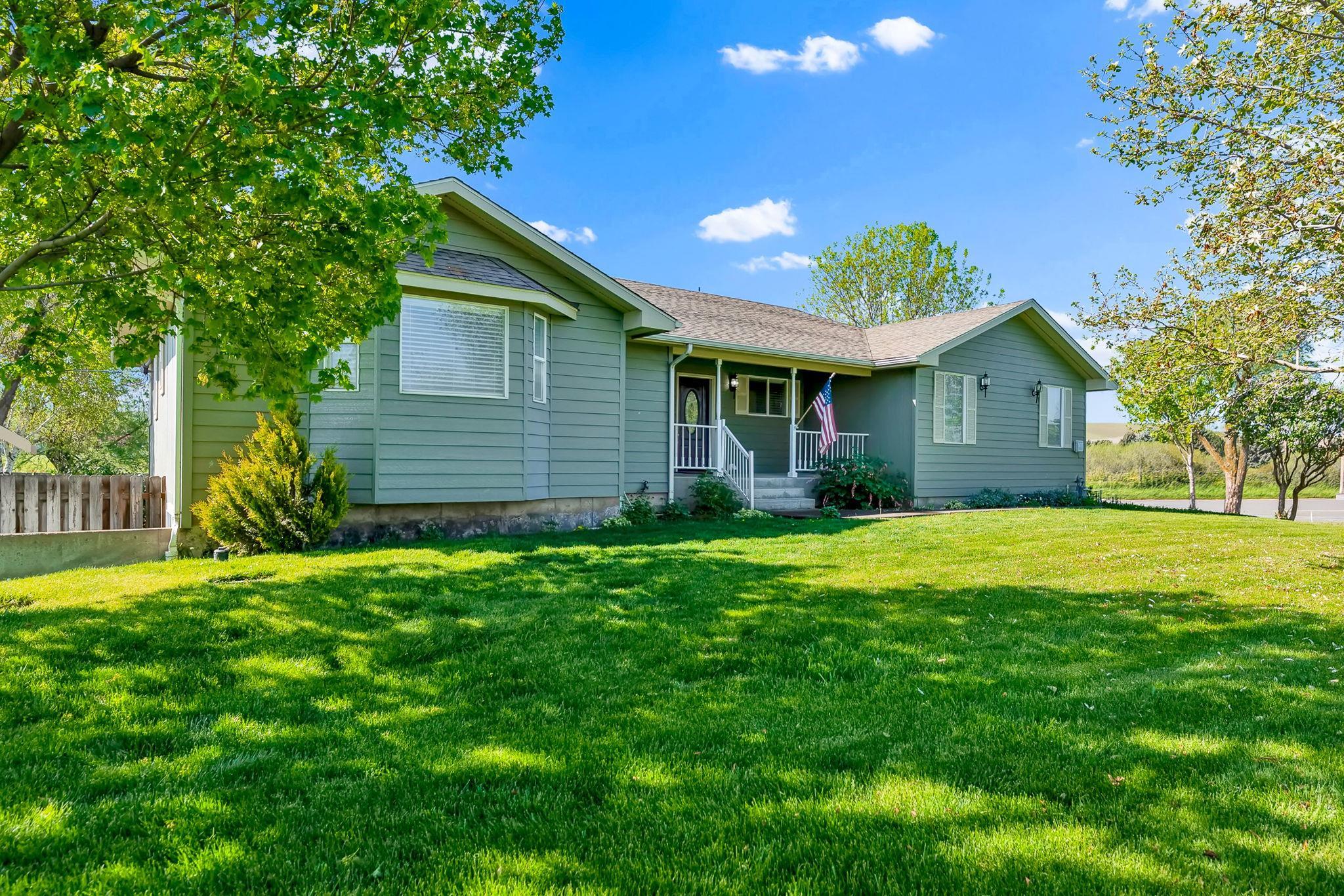 601 Tomeo Ct - Photo 1