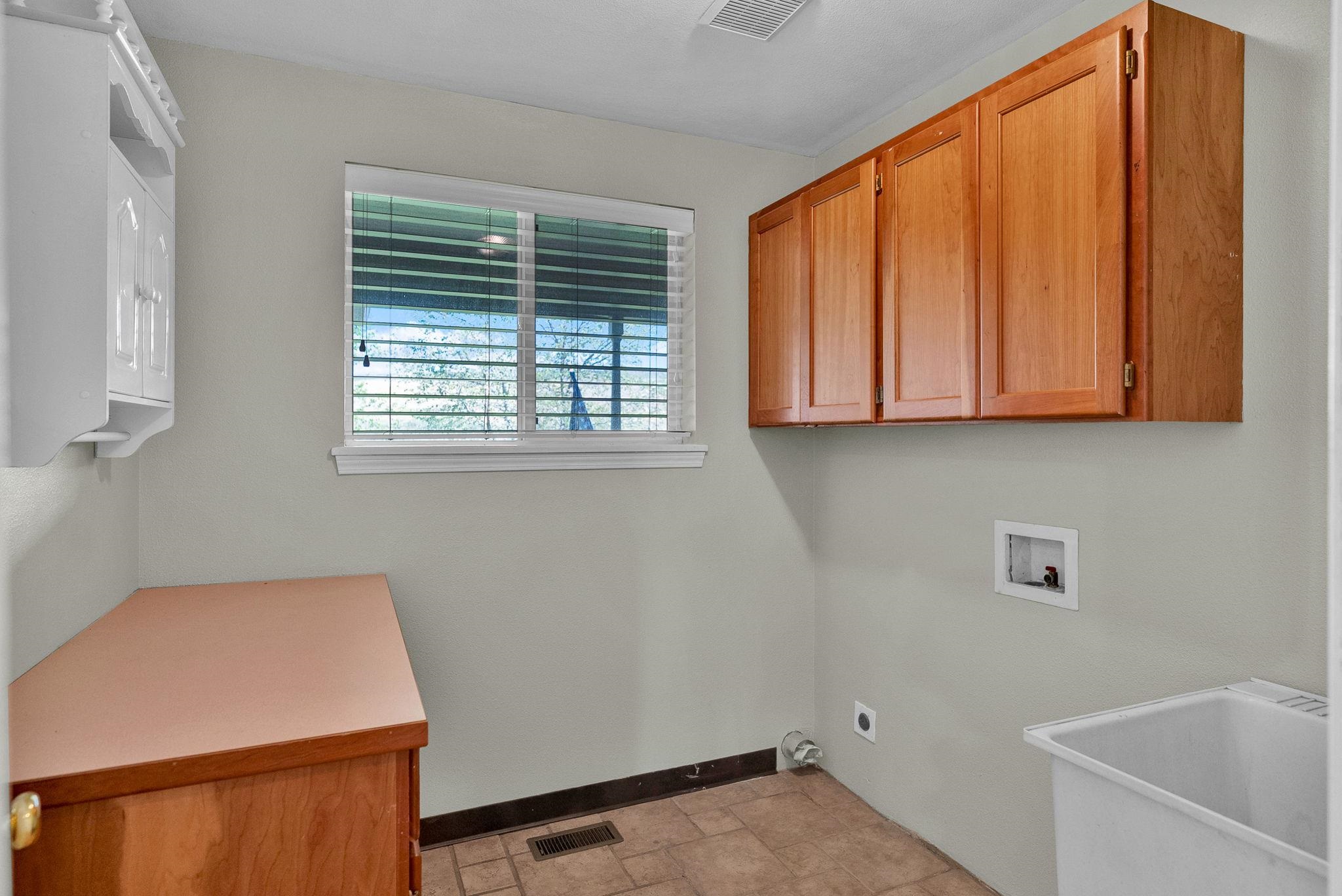 601 Tomeo Ct - Photo 17