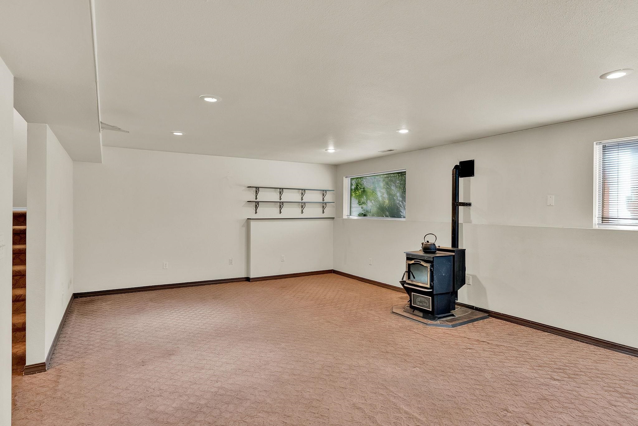 601 Tomeo Ct - Photo 31