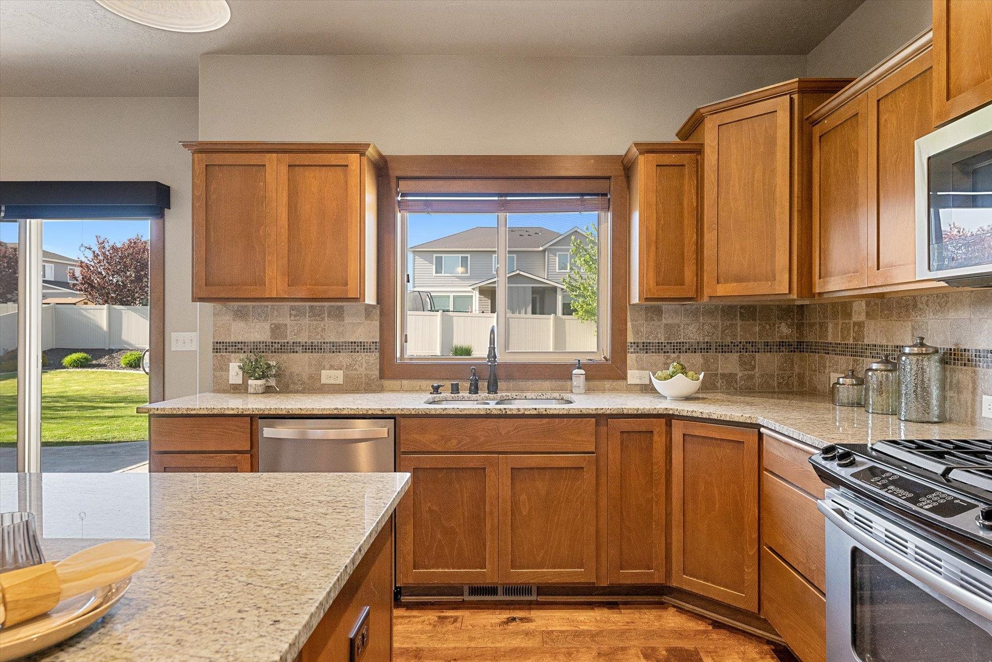 17709 E Daystar Rd - Photo 11