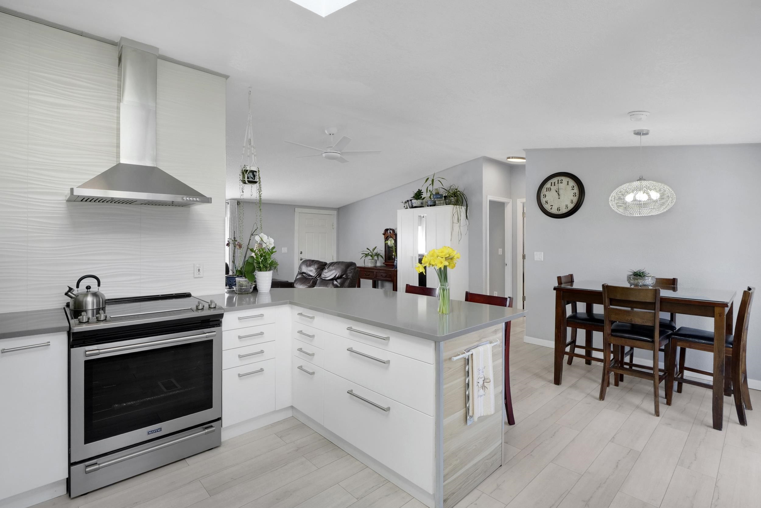 365 NE Adams Rd - Photo 12