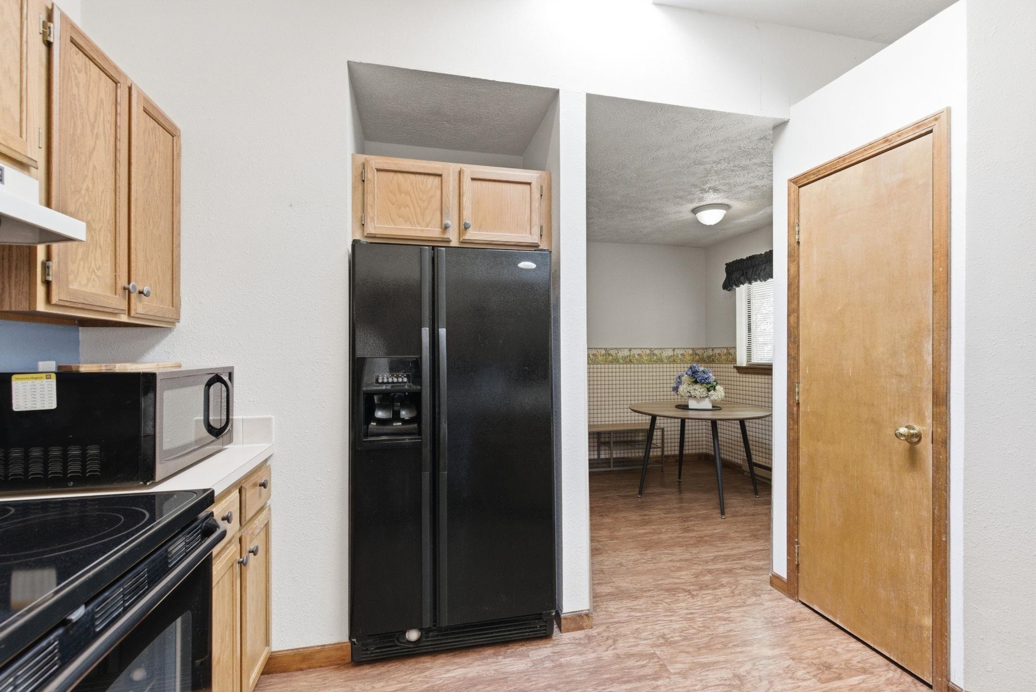 6905 N Hamilton Rd - Photo 16
