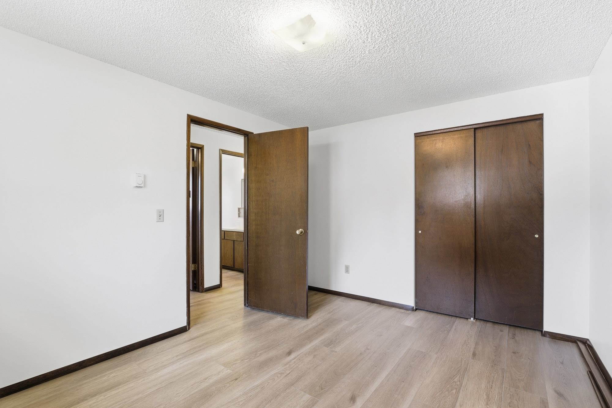 3811 E Hartson Ave - Photo 13
