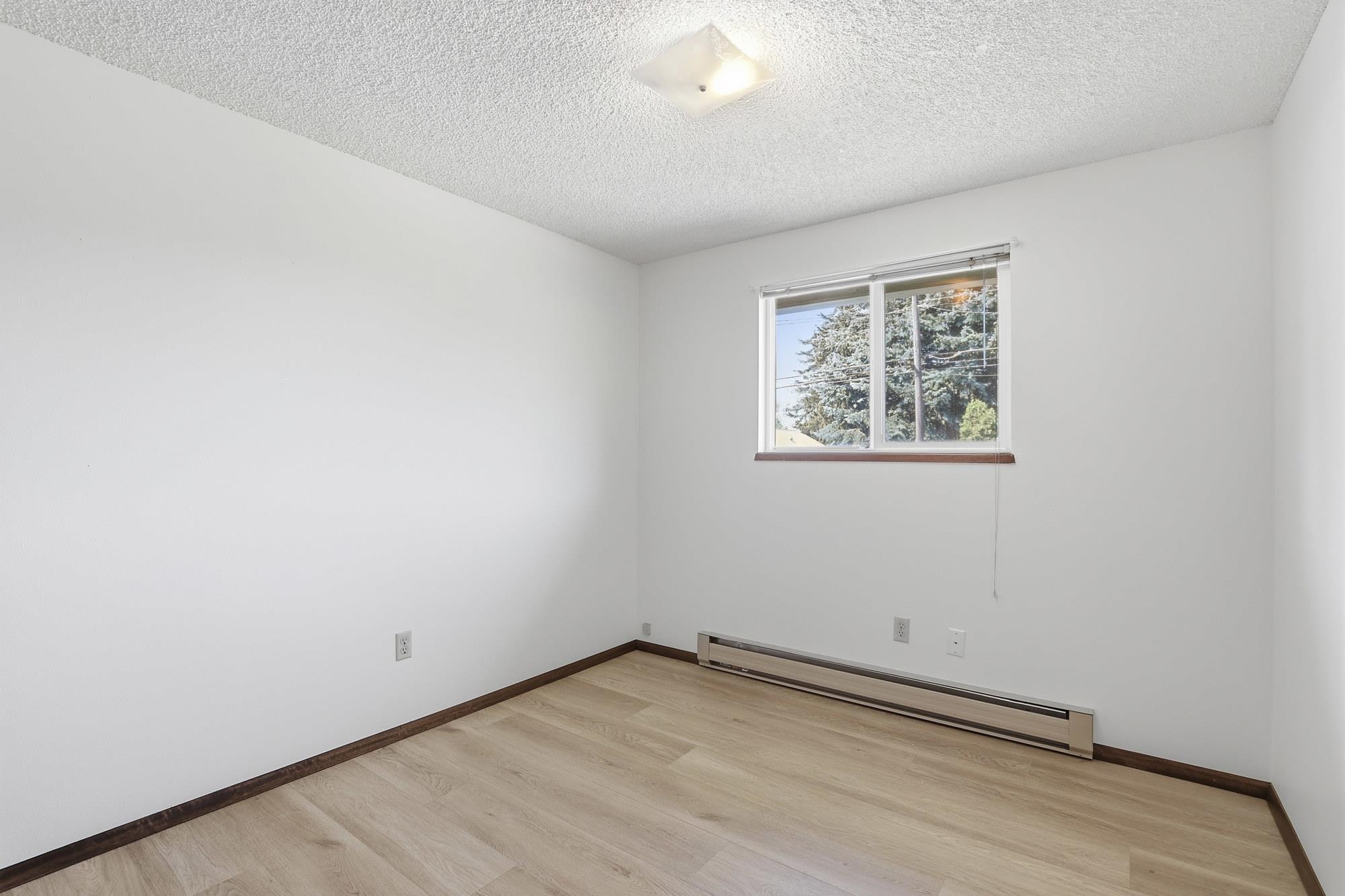 3811 E Hartson Ave - Photo 16