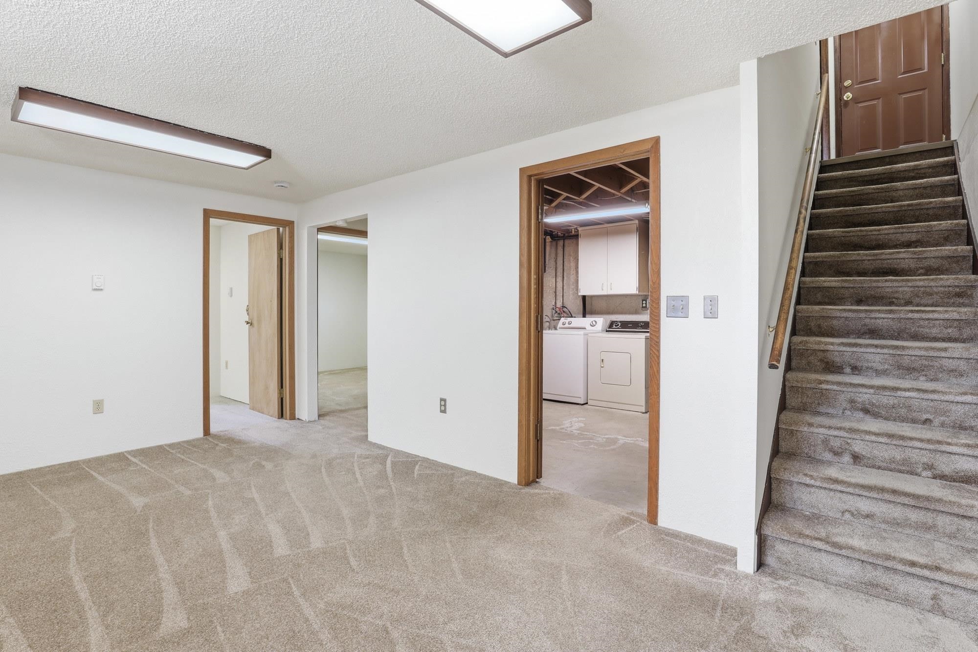 3811 E Hartson Ave - Photo 19