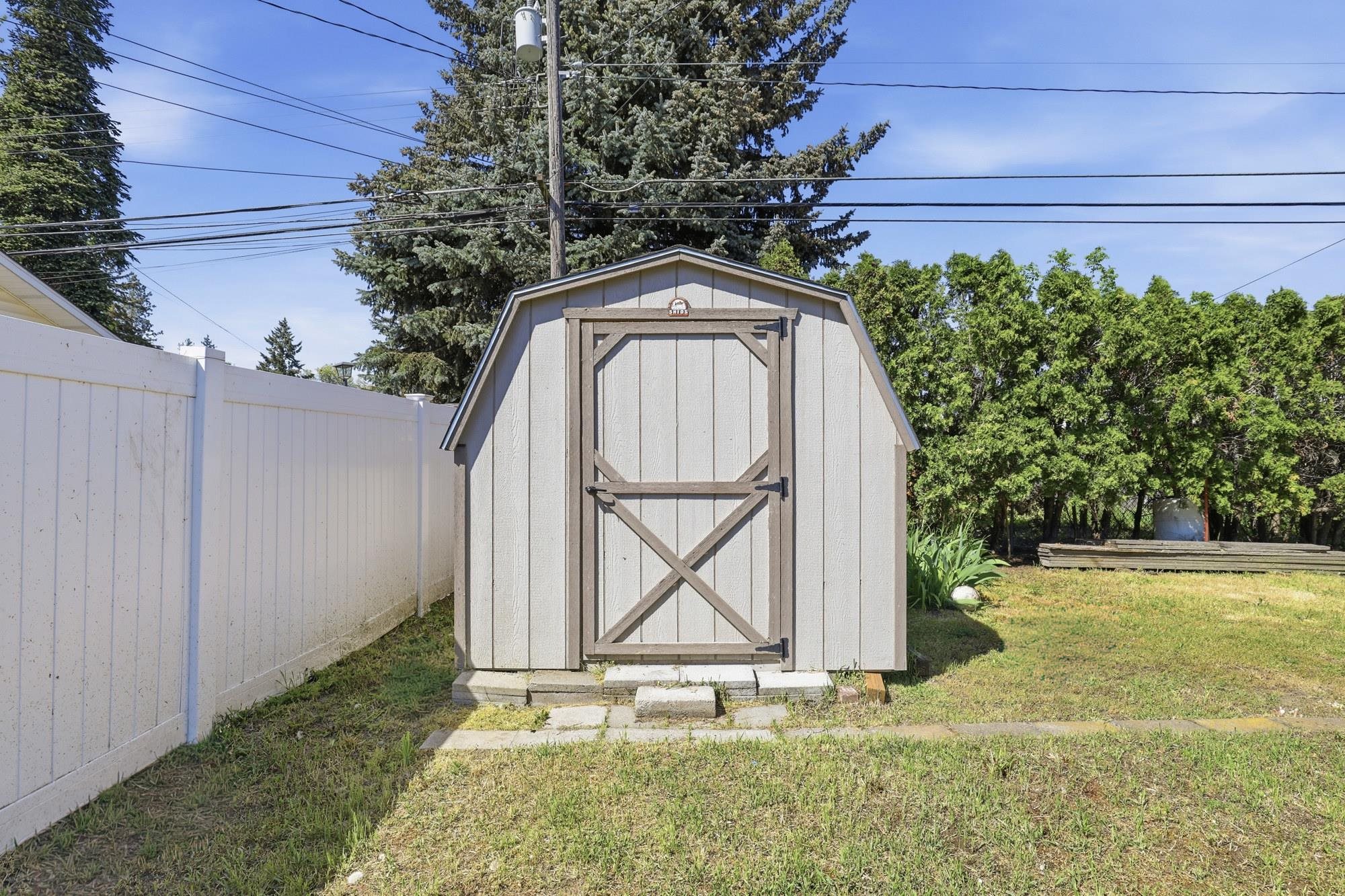 3811 E Hartson Ave - Photo 31